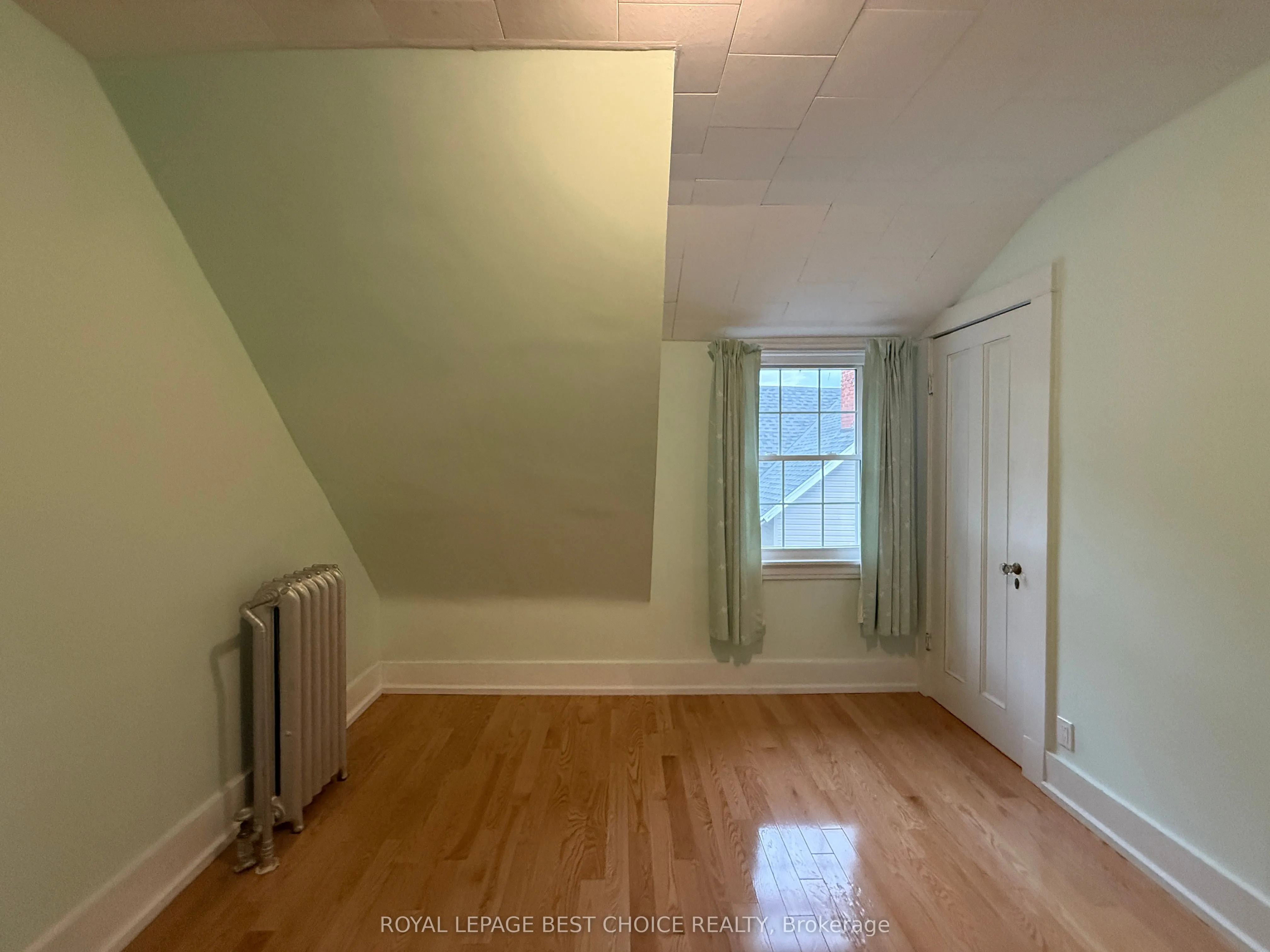 640 Brewster Street
