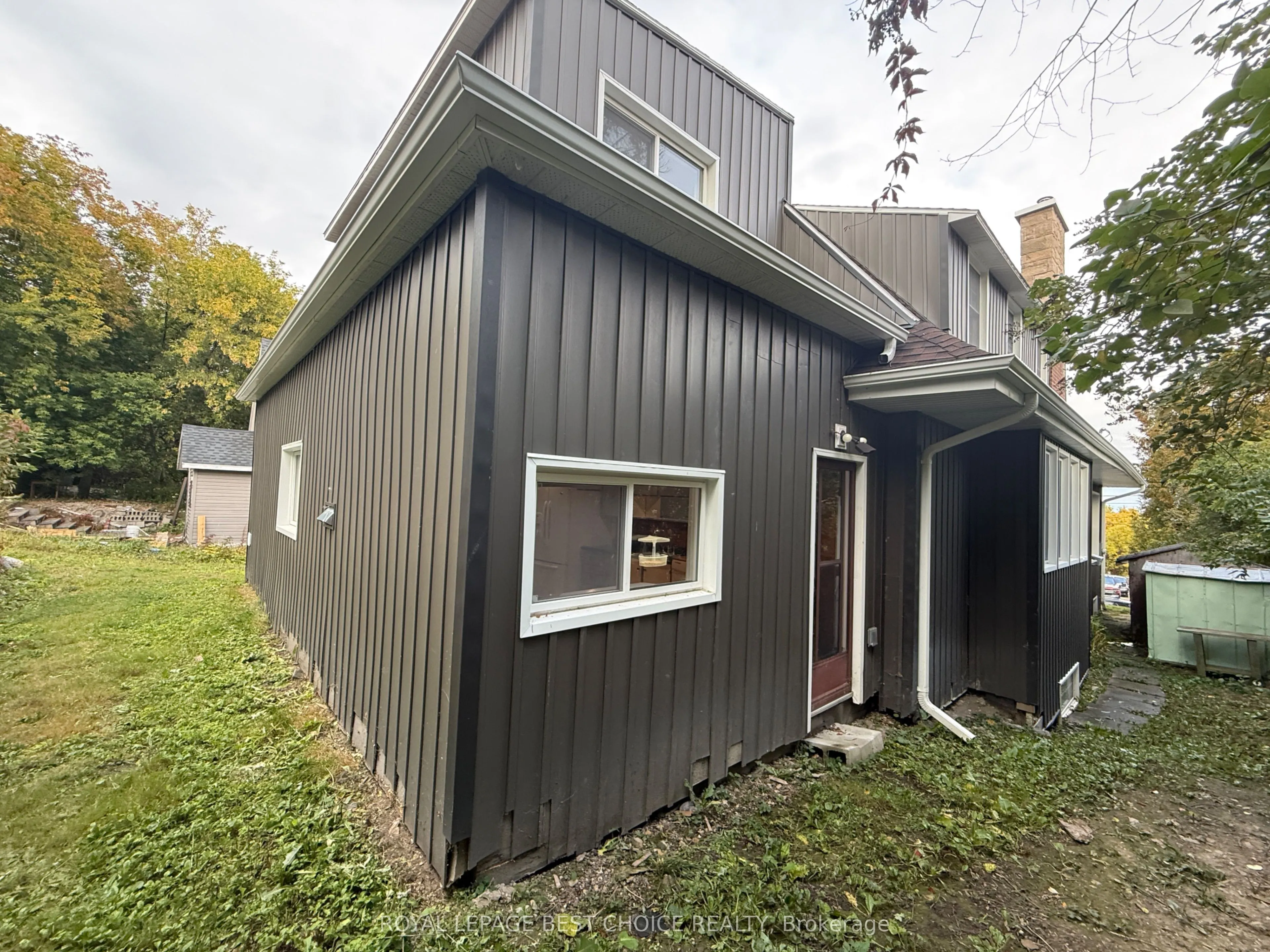 640 Brewster Street