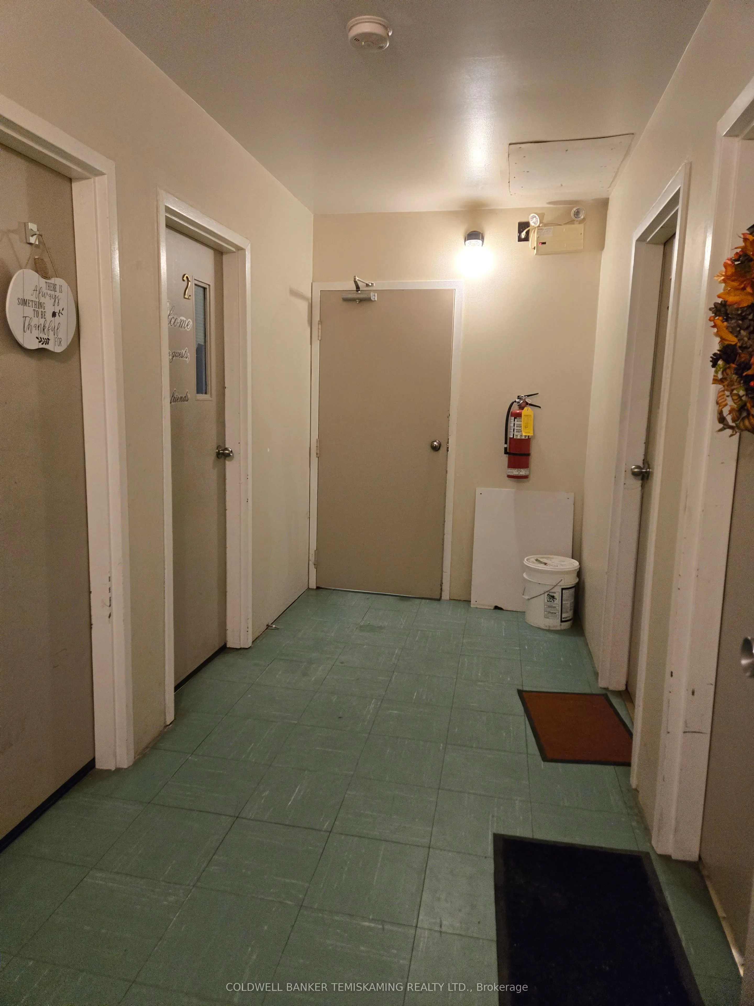 443 Albert Street