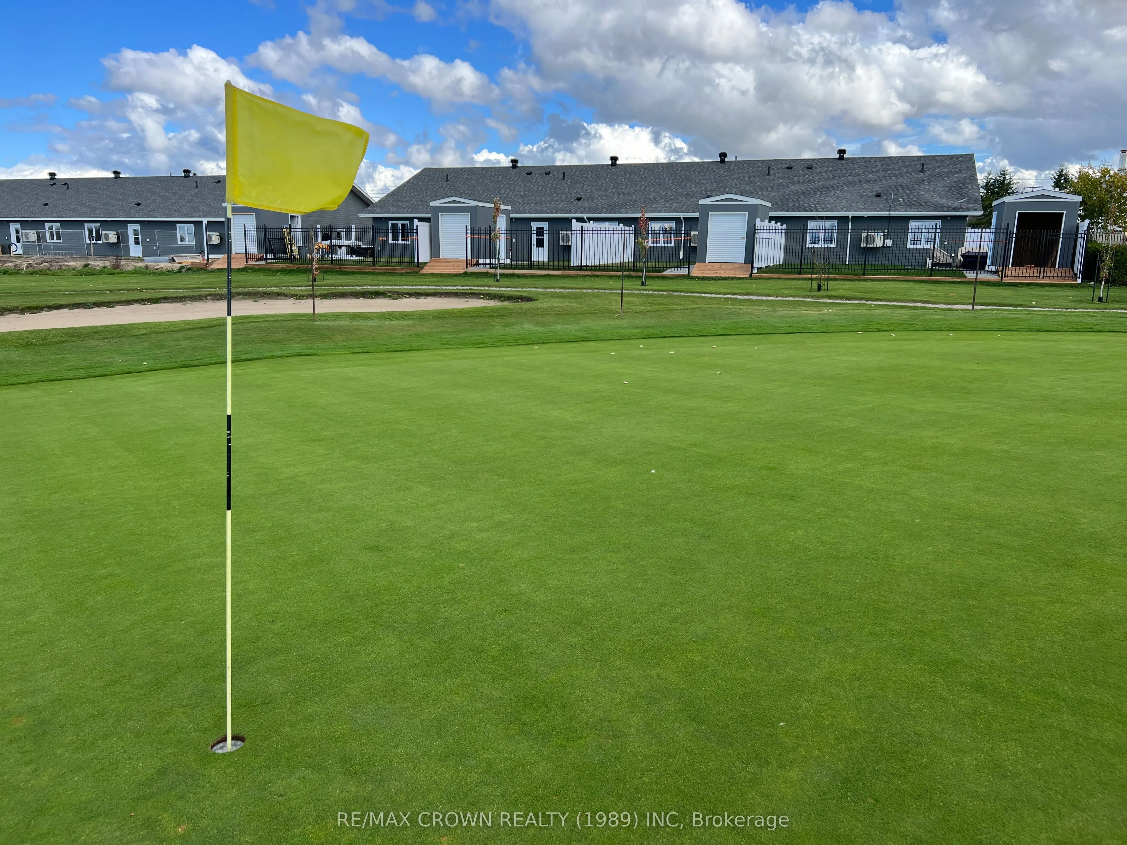 18 Golf Street
