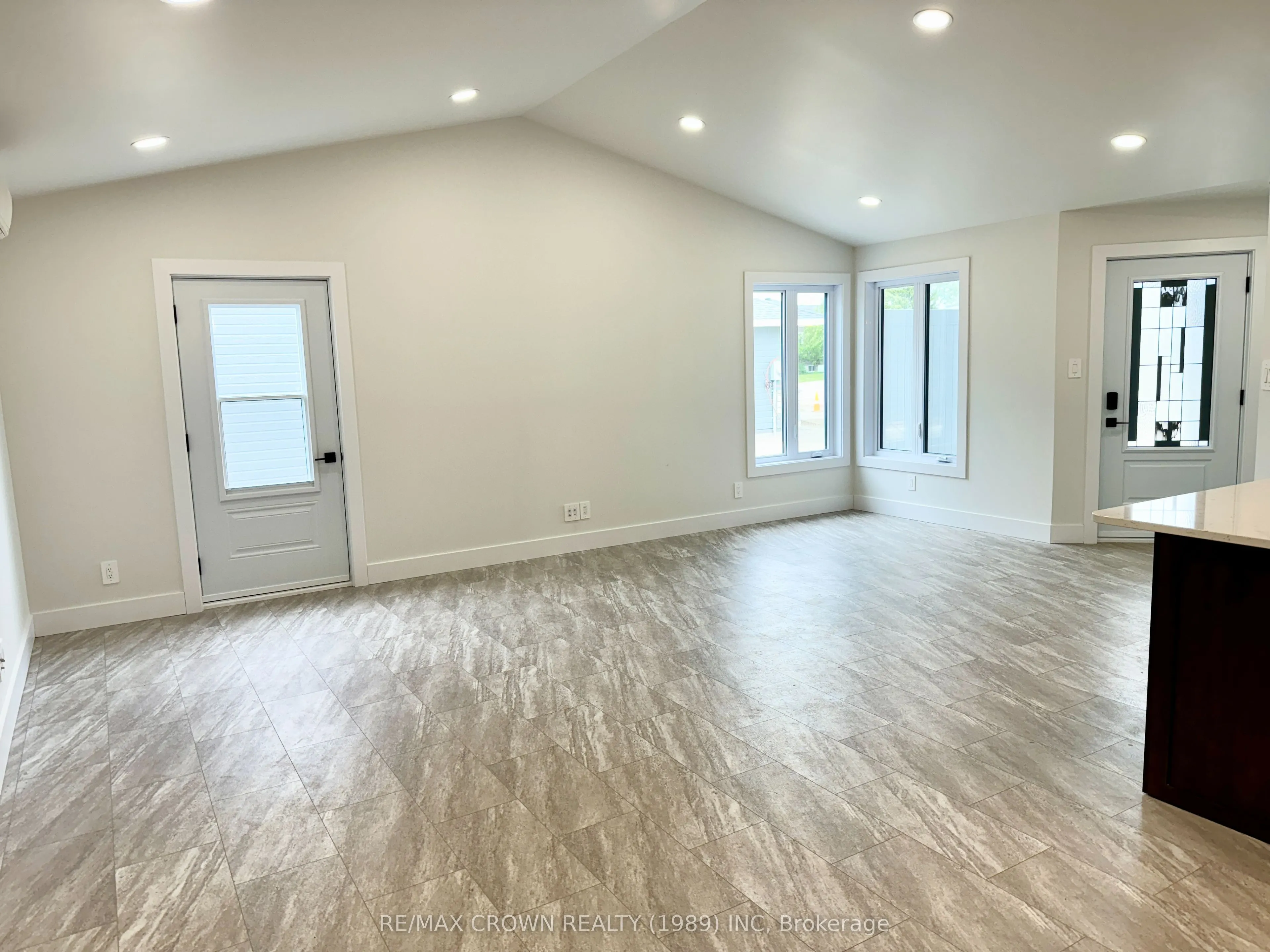 18 Golf Street