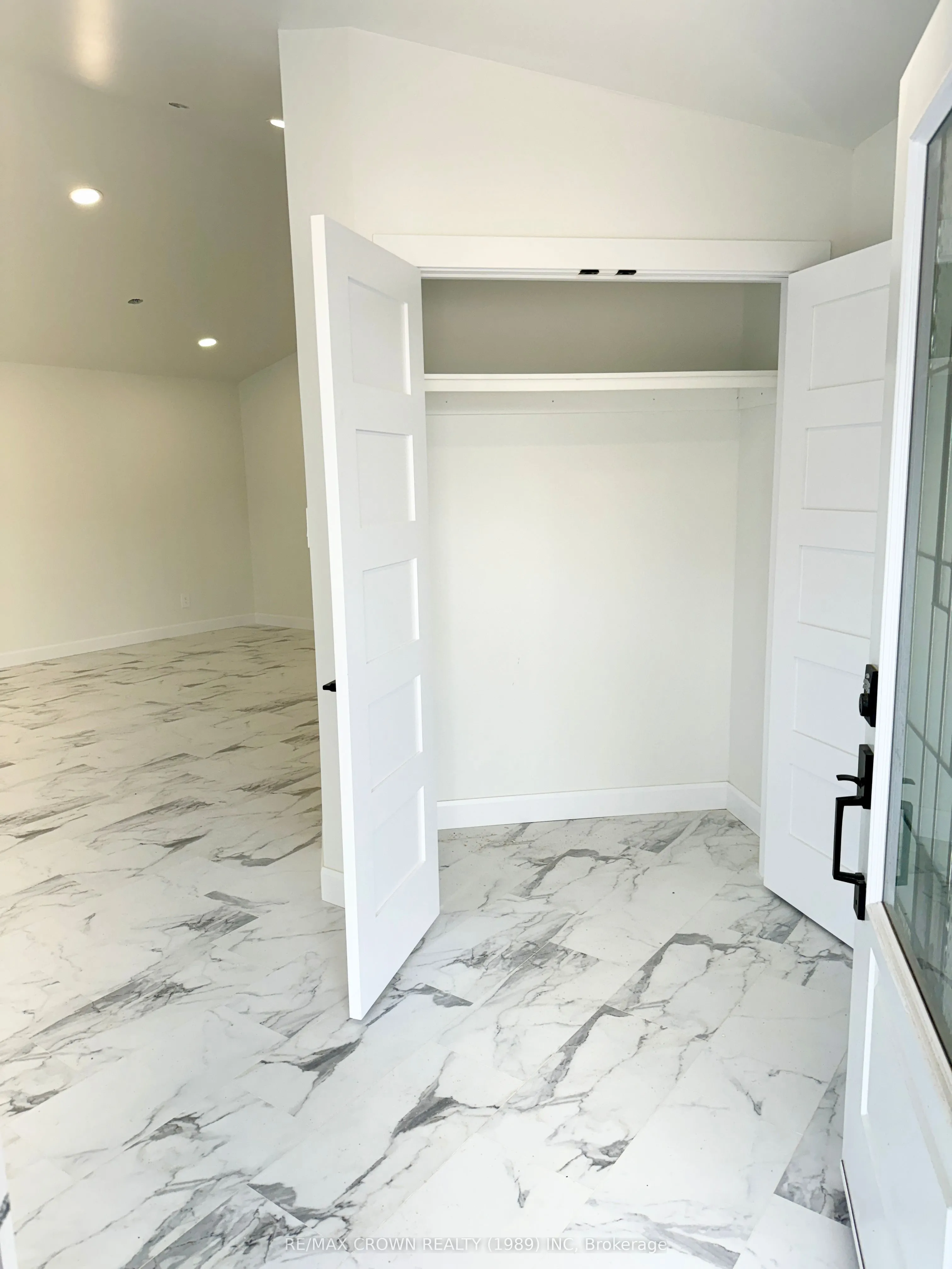 20 Golf Street