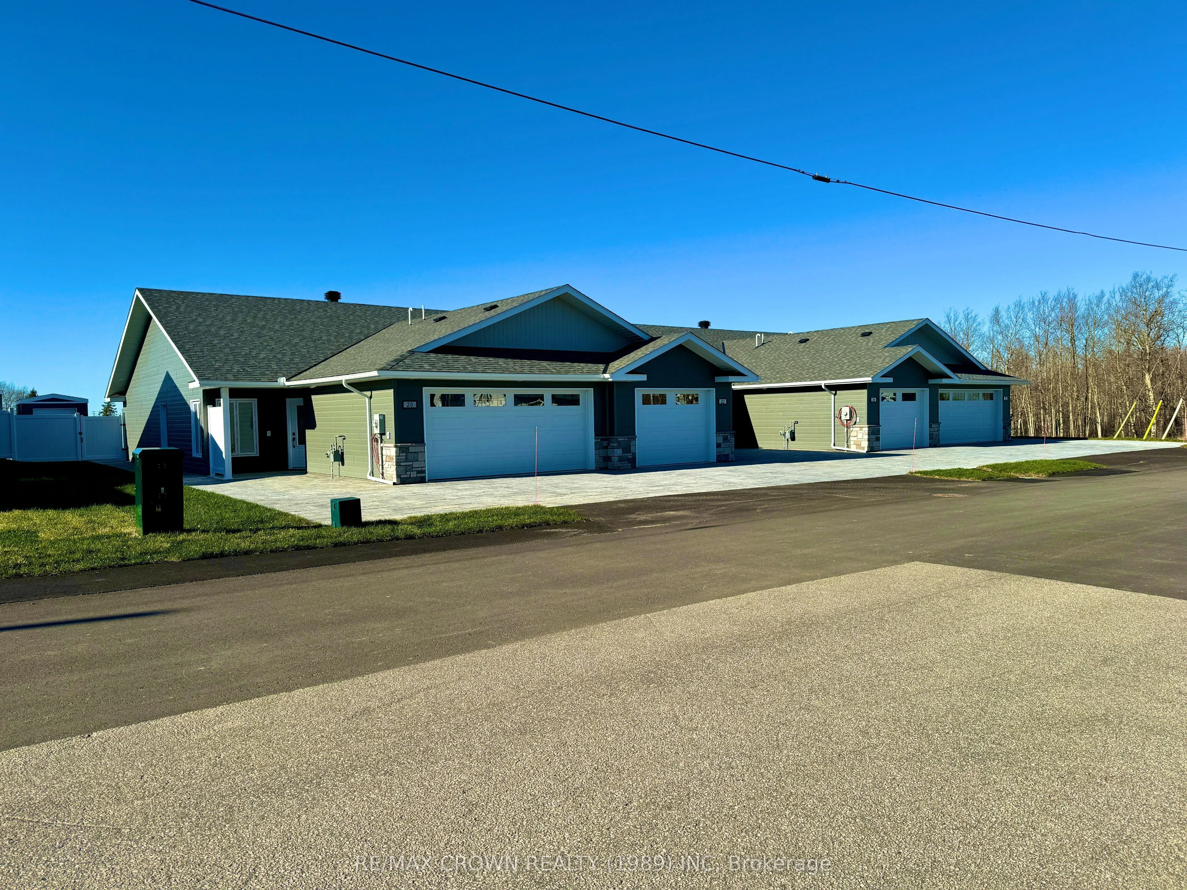 20 Golf Street