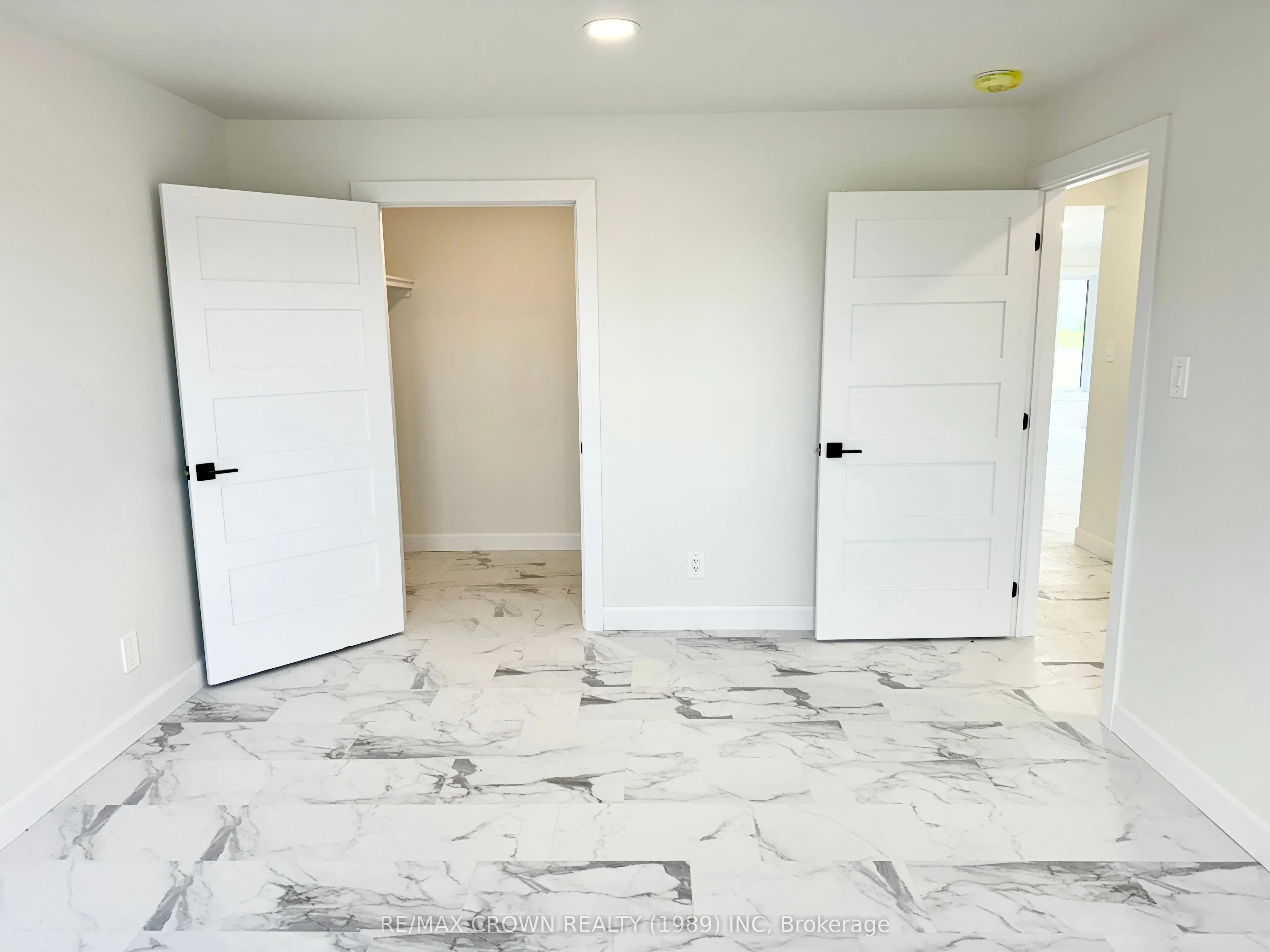 20 Golf Street