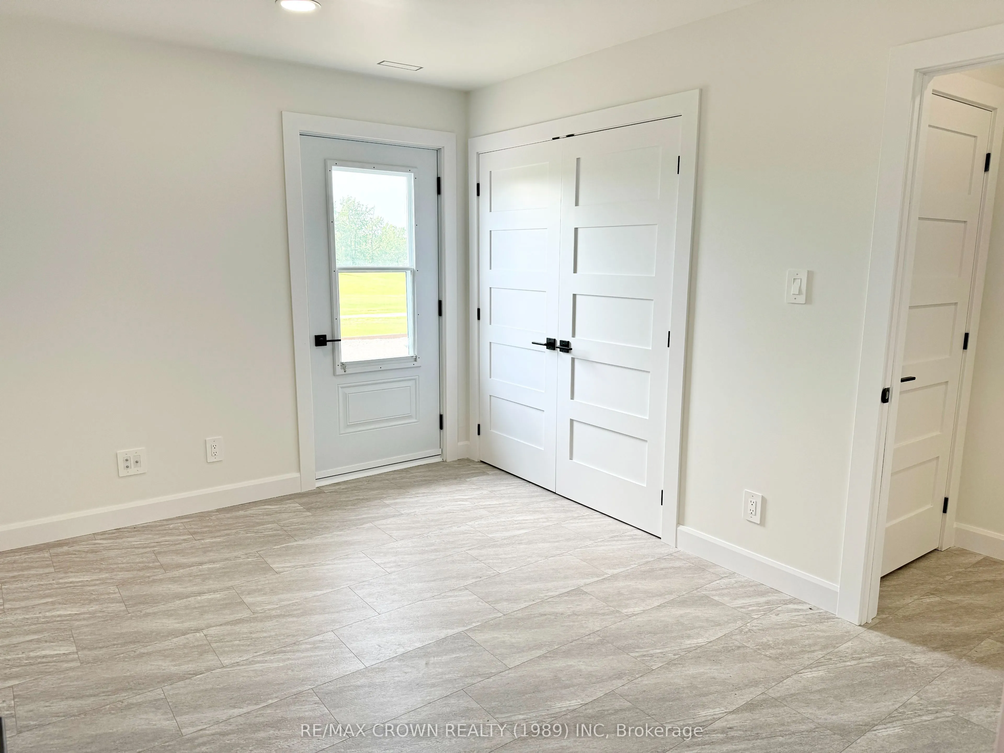 22 Golf Street