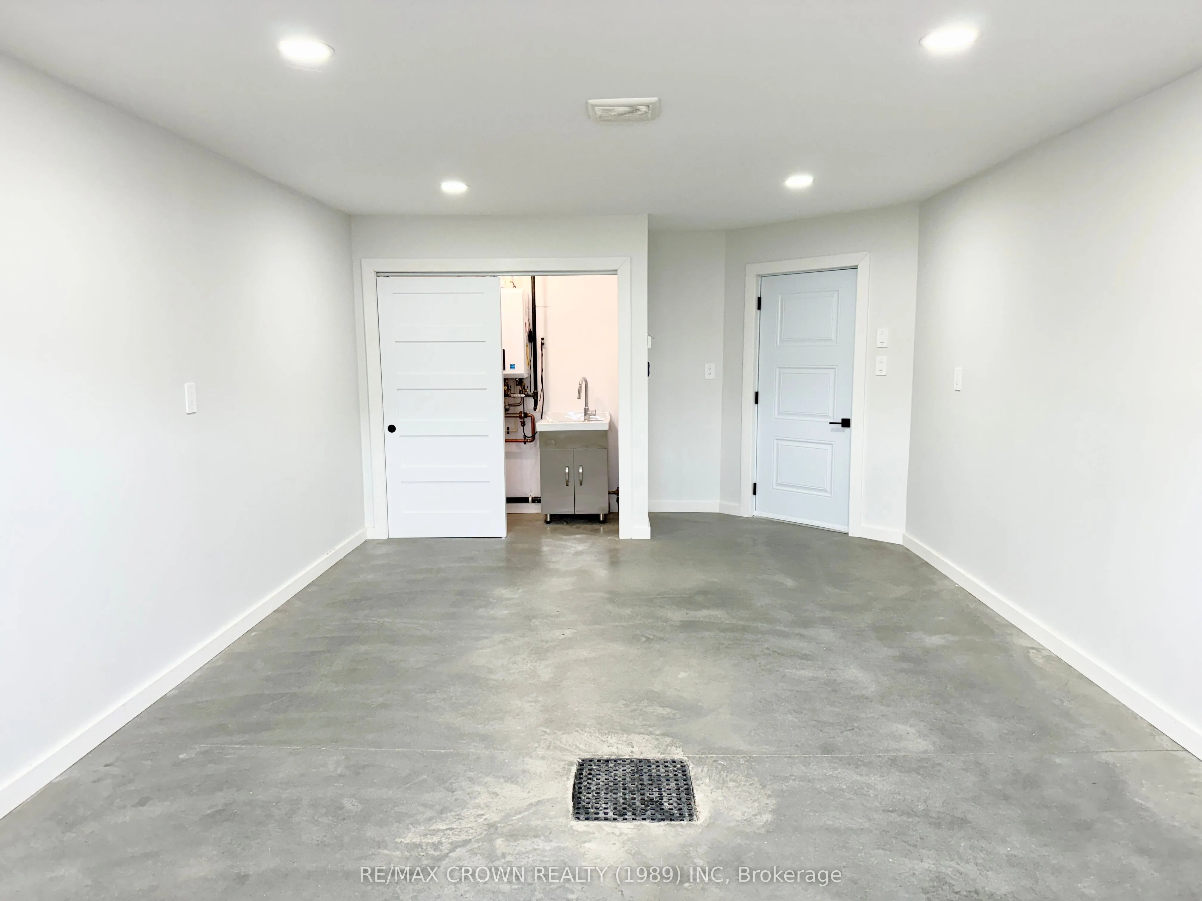 22 Golf Street