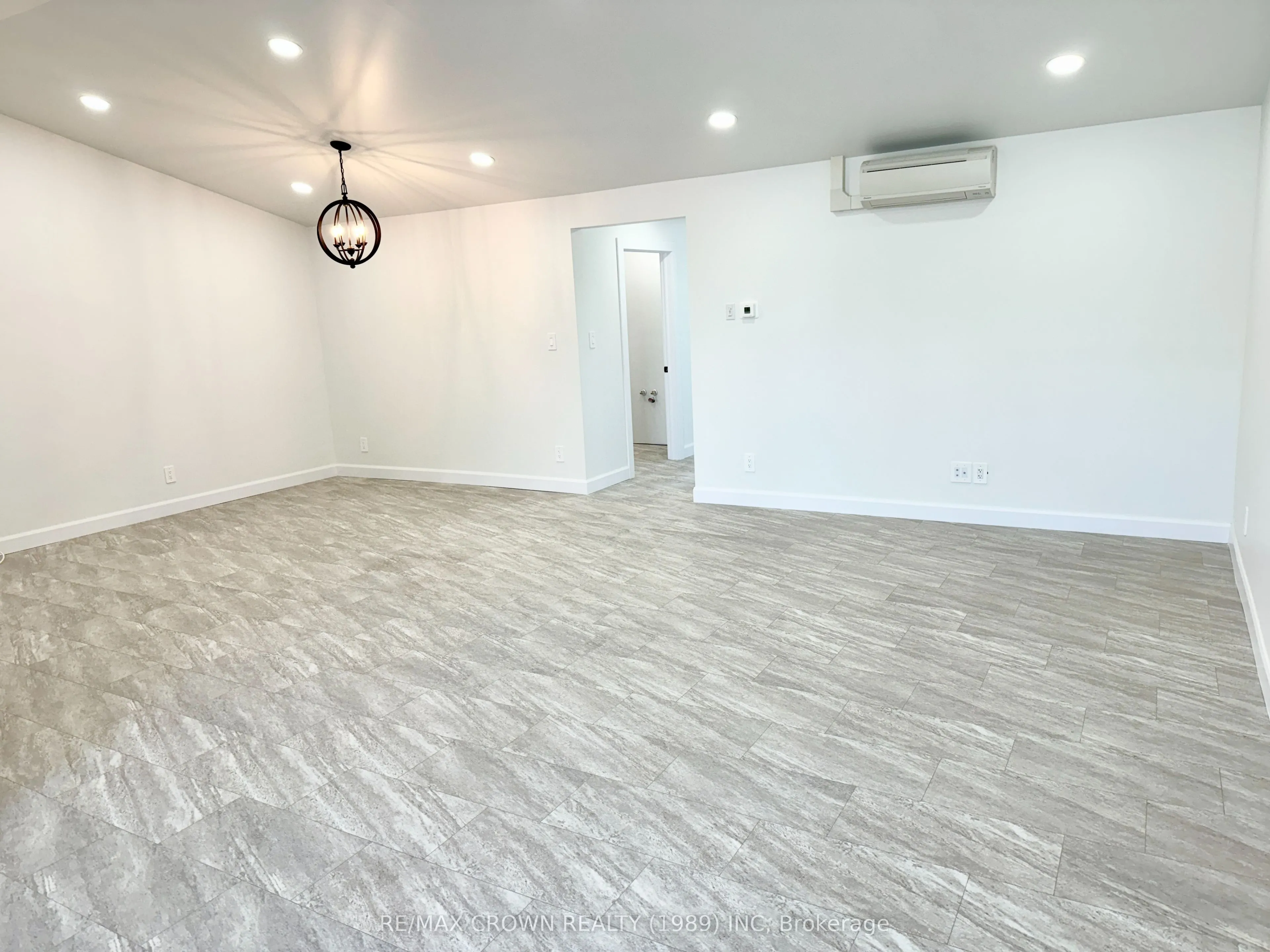 22 Golf Street