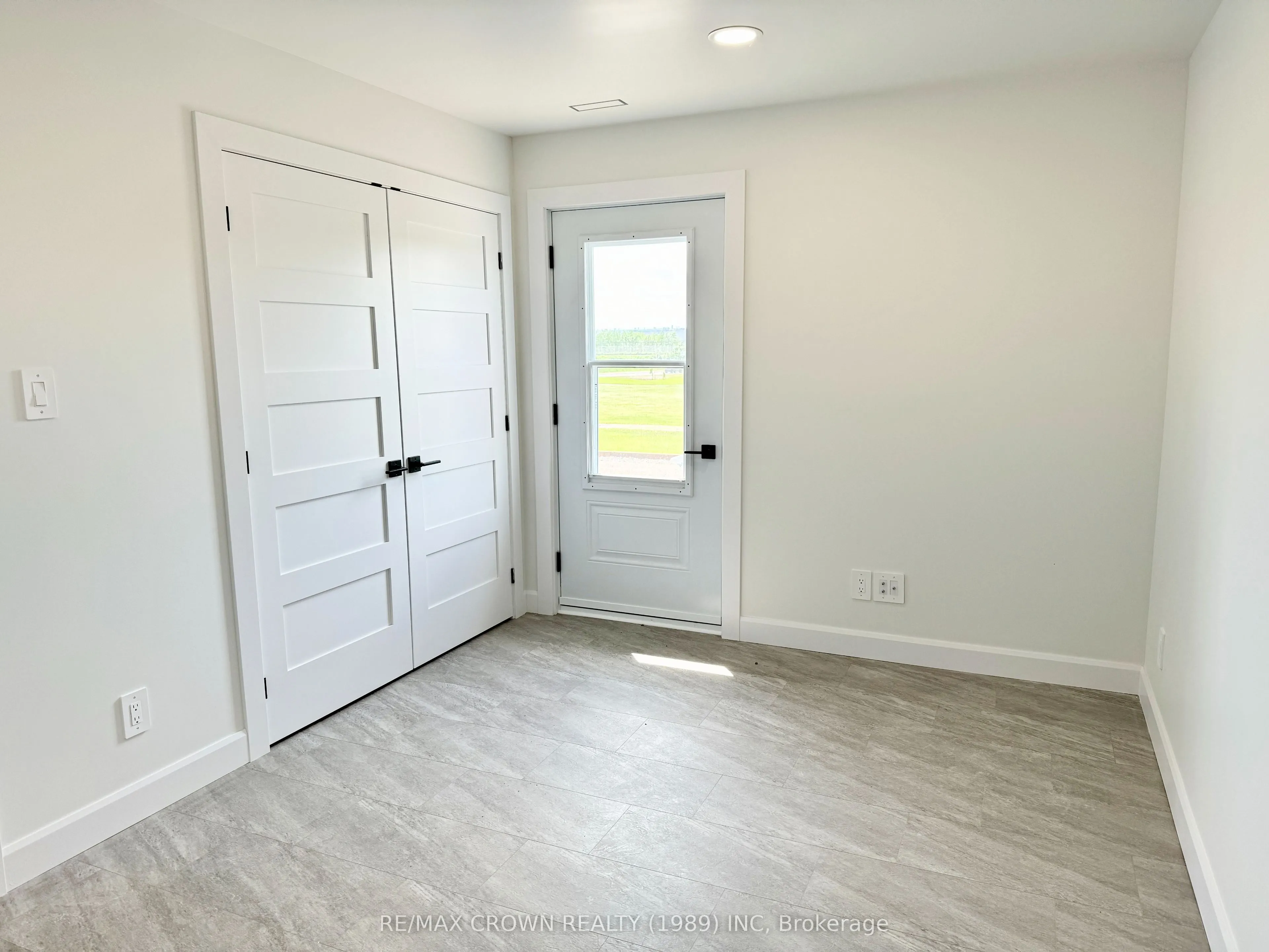 24 Golf Street