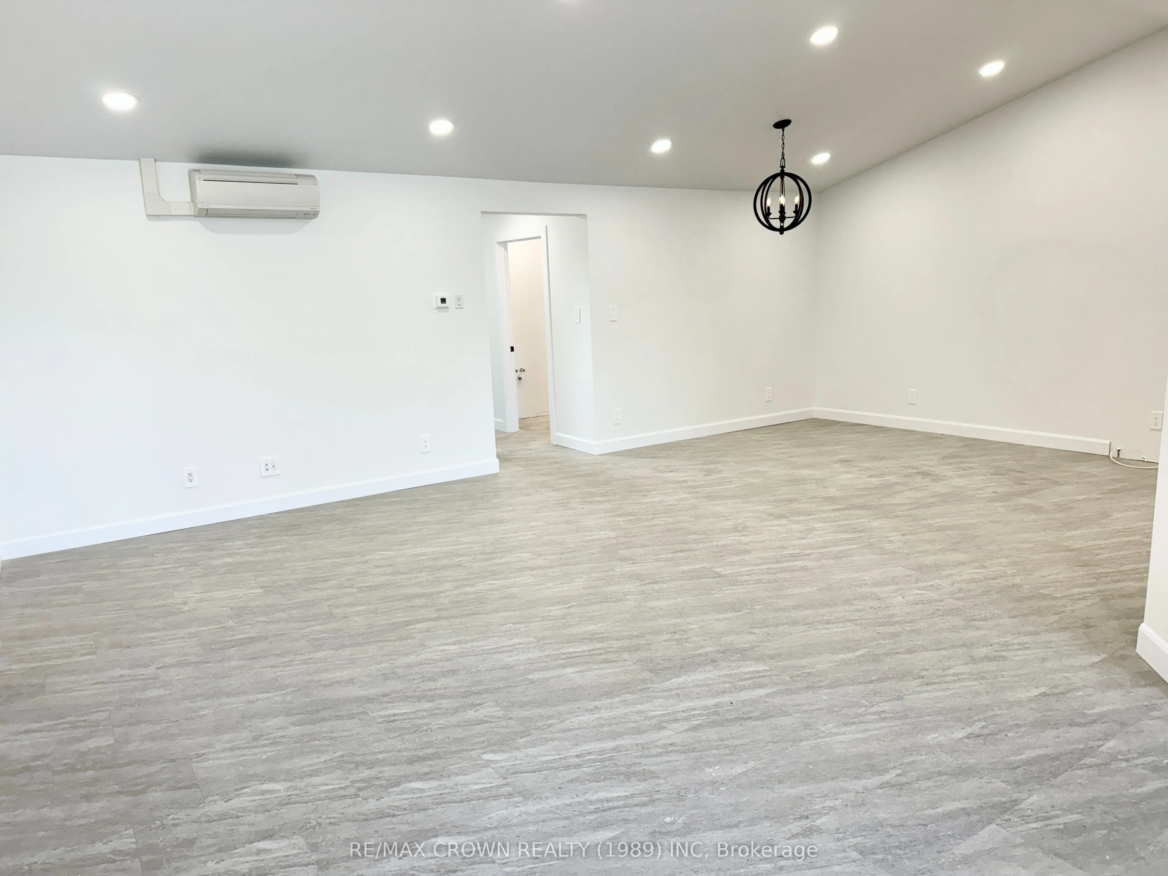 24 Golf Street