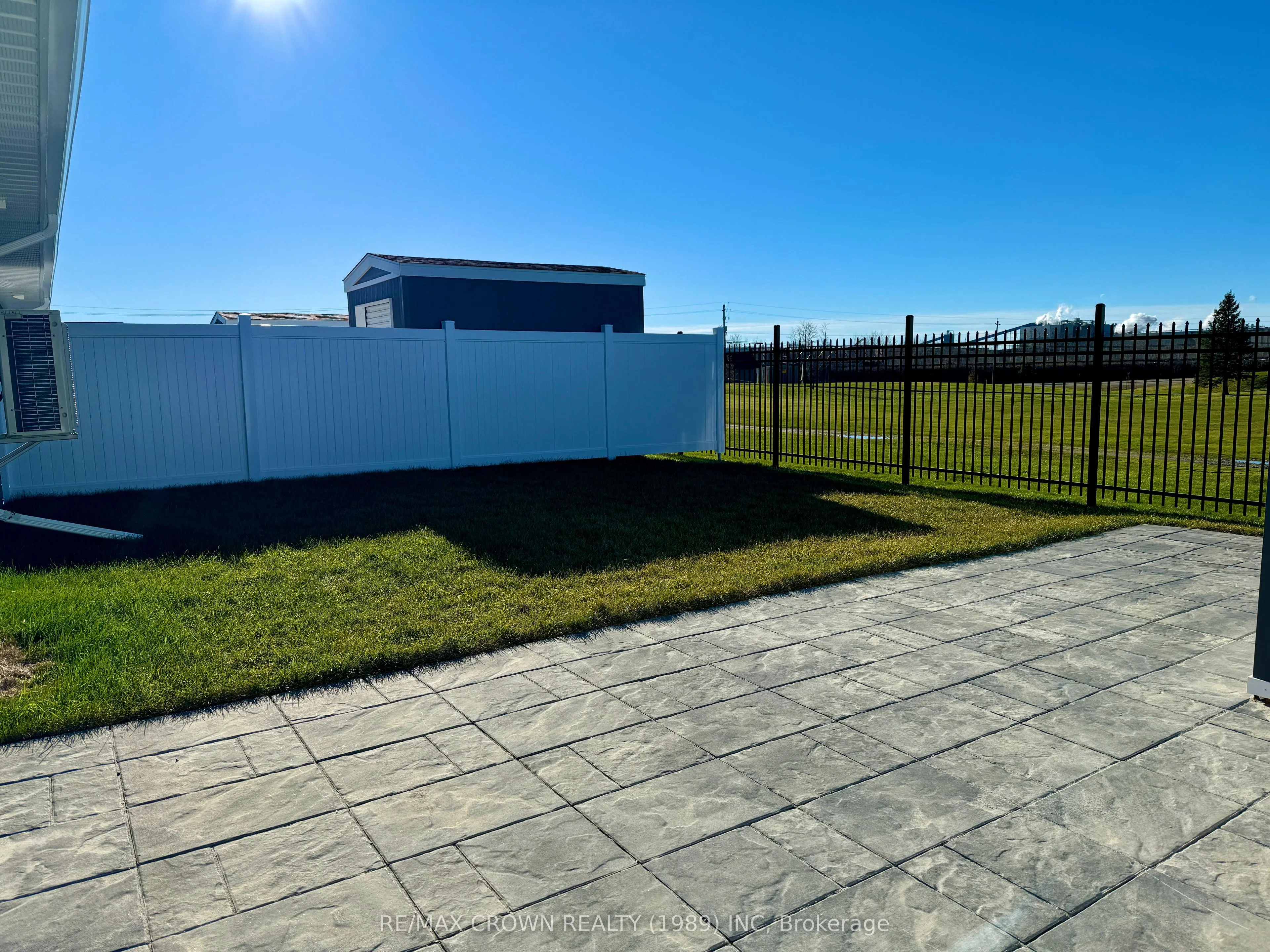 26 Golf Street