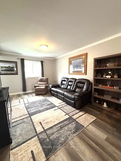 19-23 Connaught Avenue