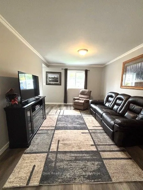 19-23 Connaught Avenue