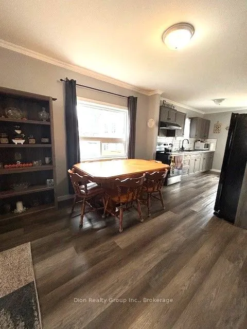 19-23 Connaught Avenue