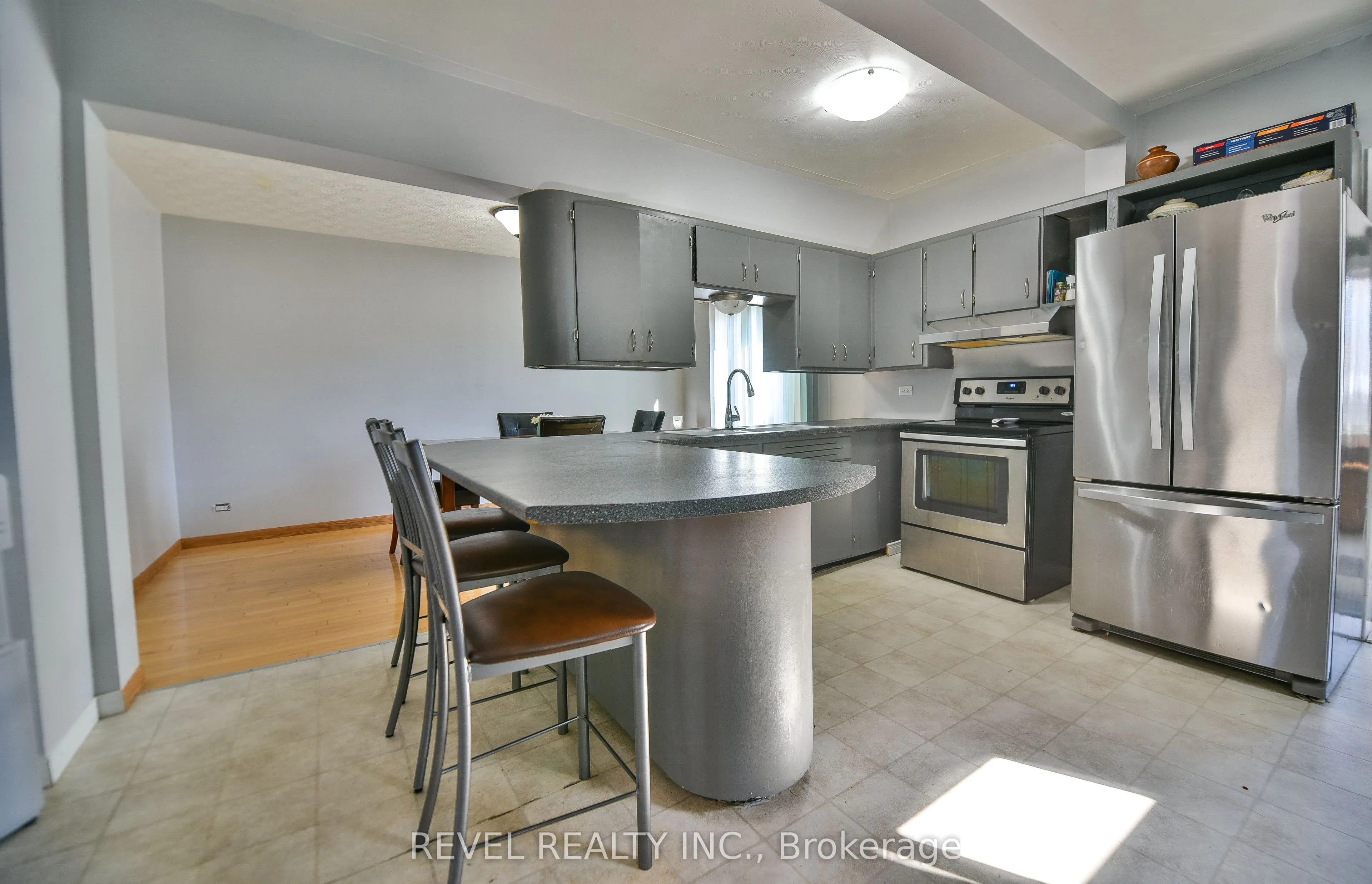 378 Elm Street S