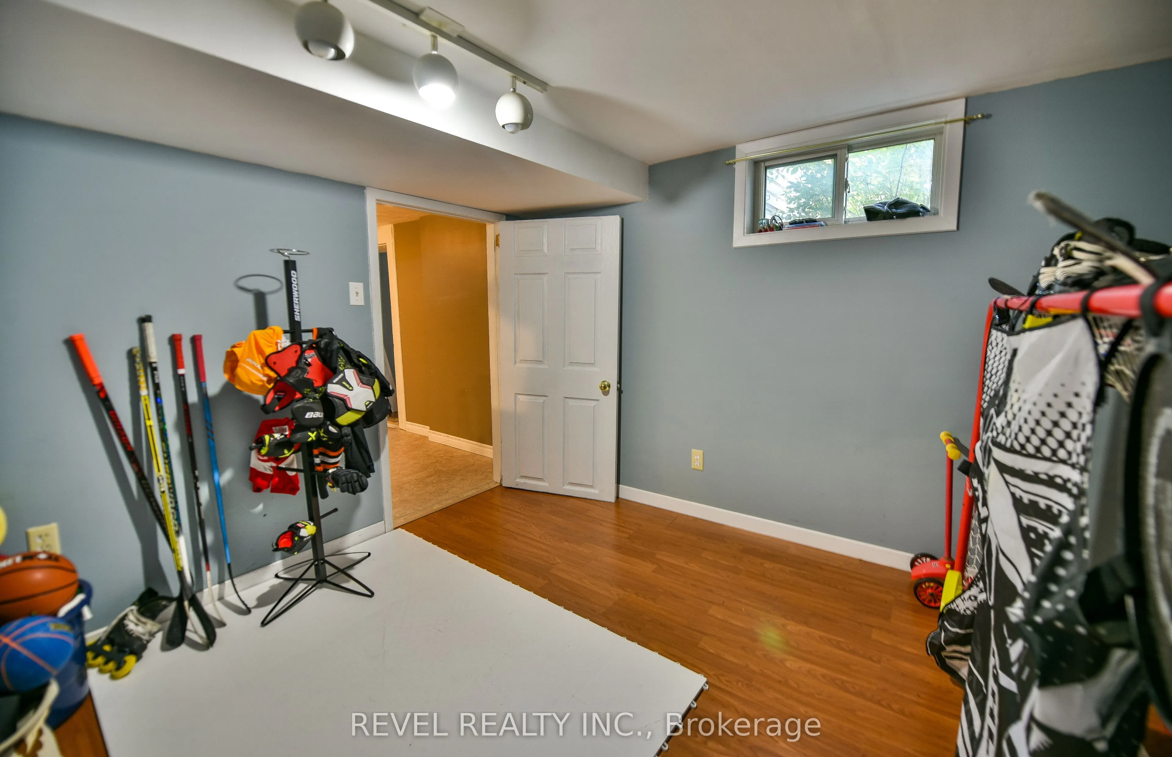 378 Elm Street S
