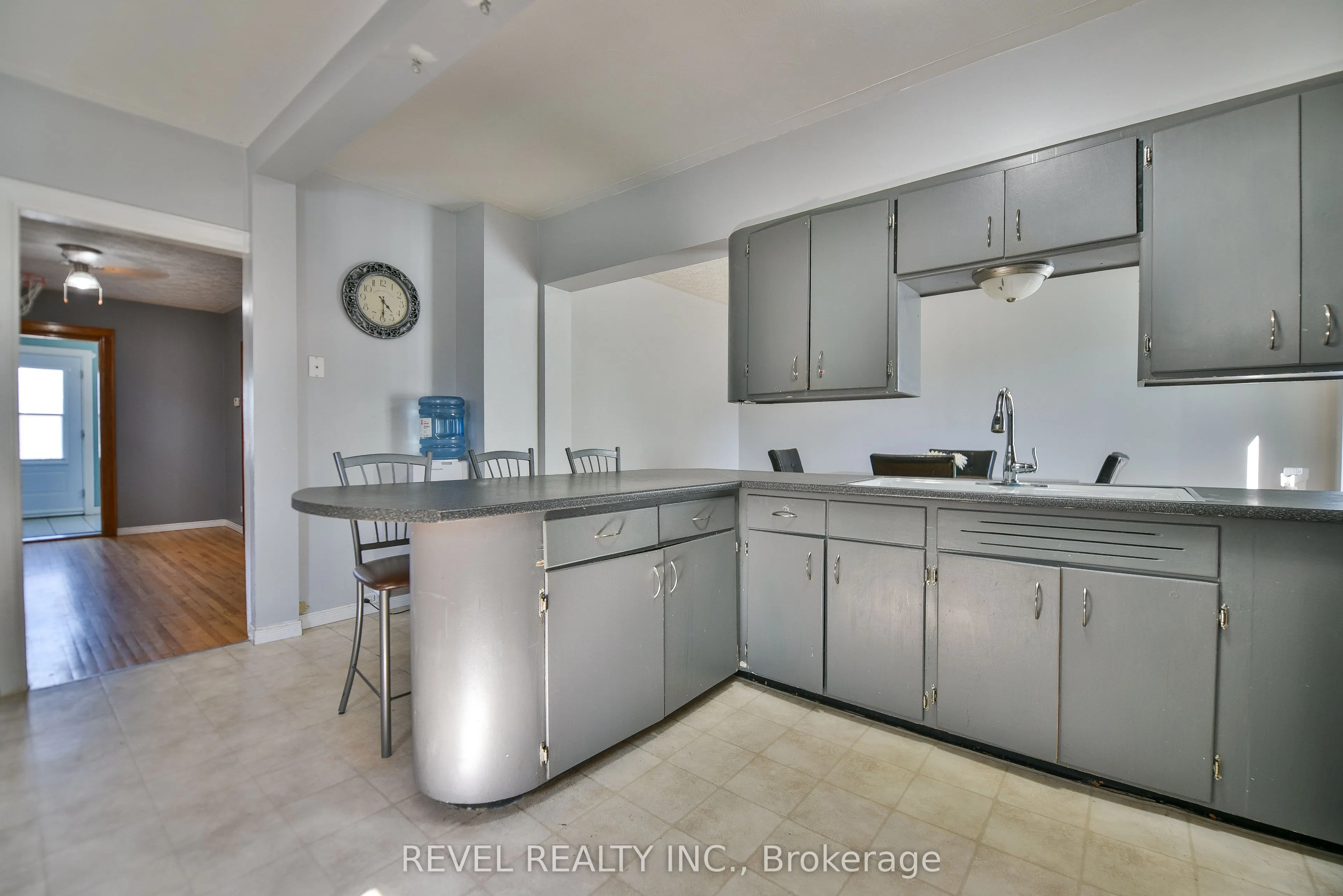 378 Elm Street S