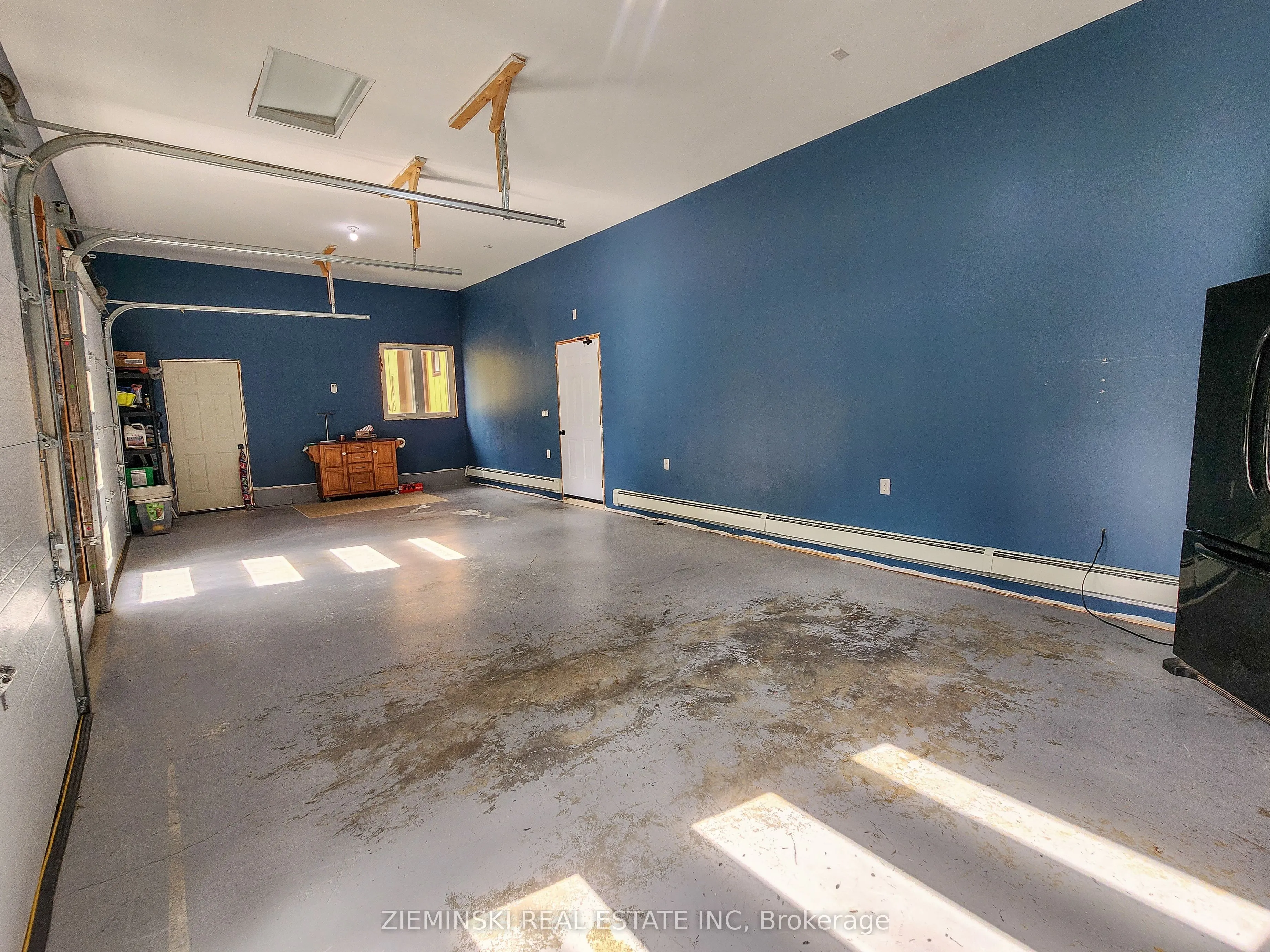 1016 Highway Beach Road