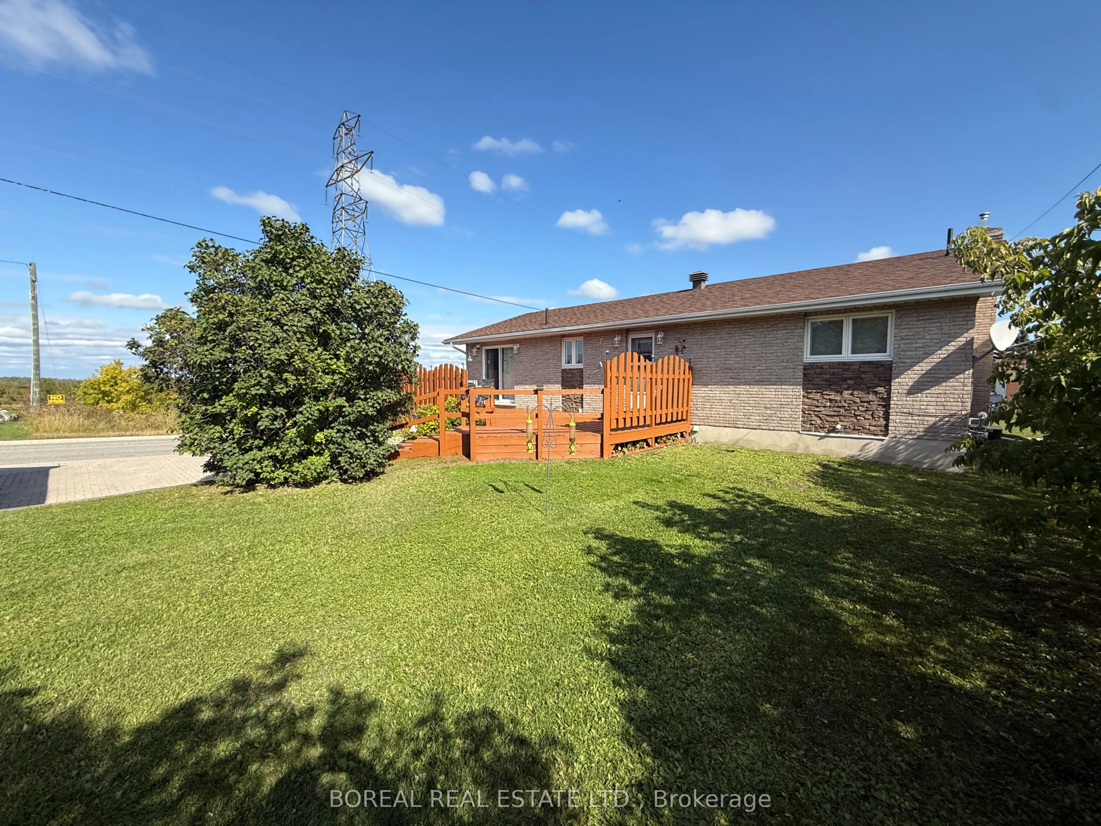 35 Eighteenth Avenue