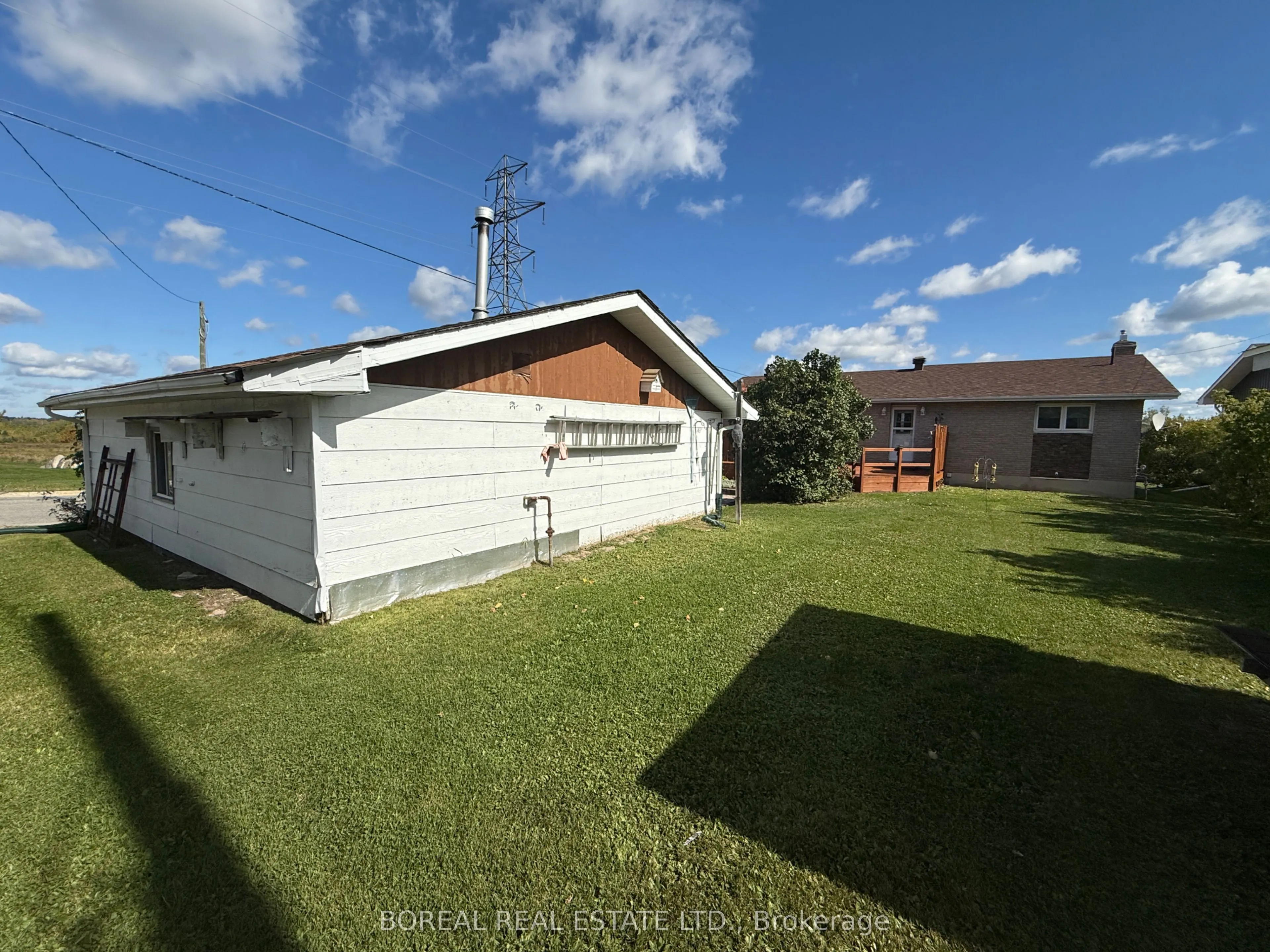 35 Eighteenth Avenue