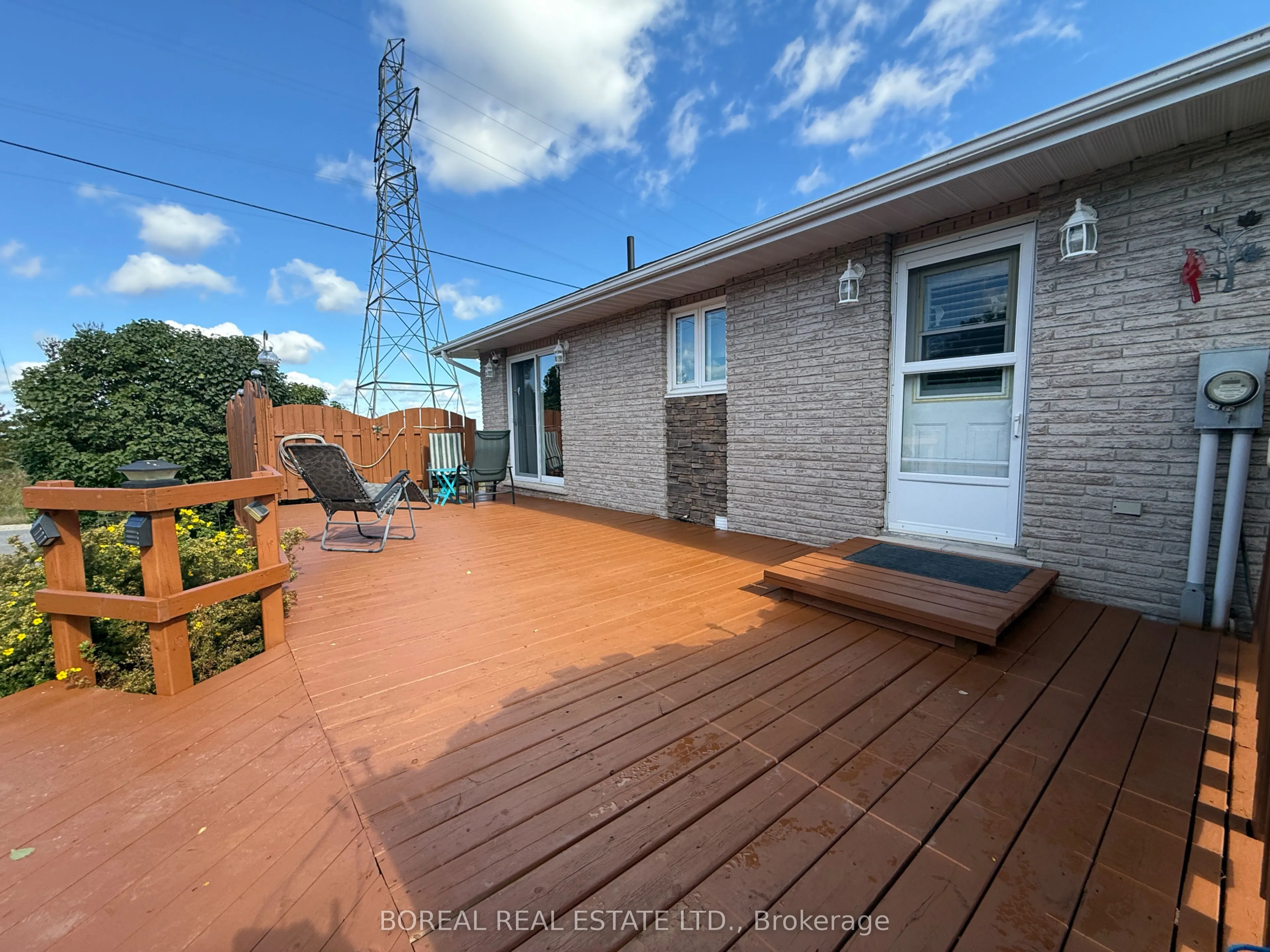 35 Eighteenth Avenue
