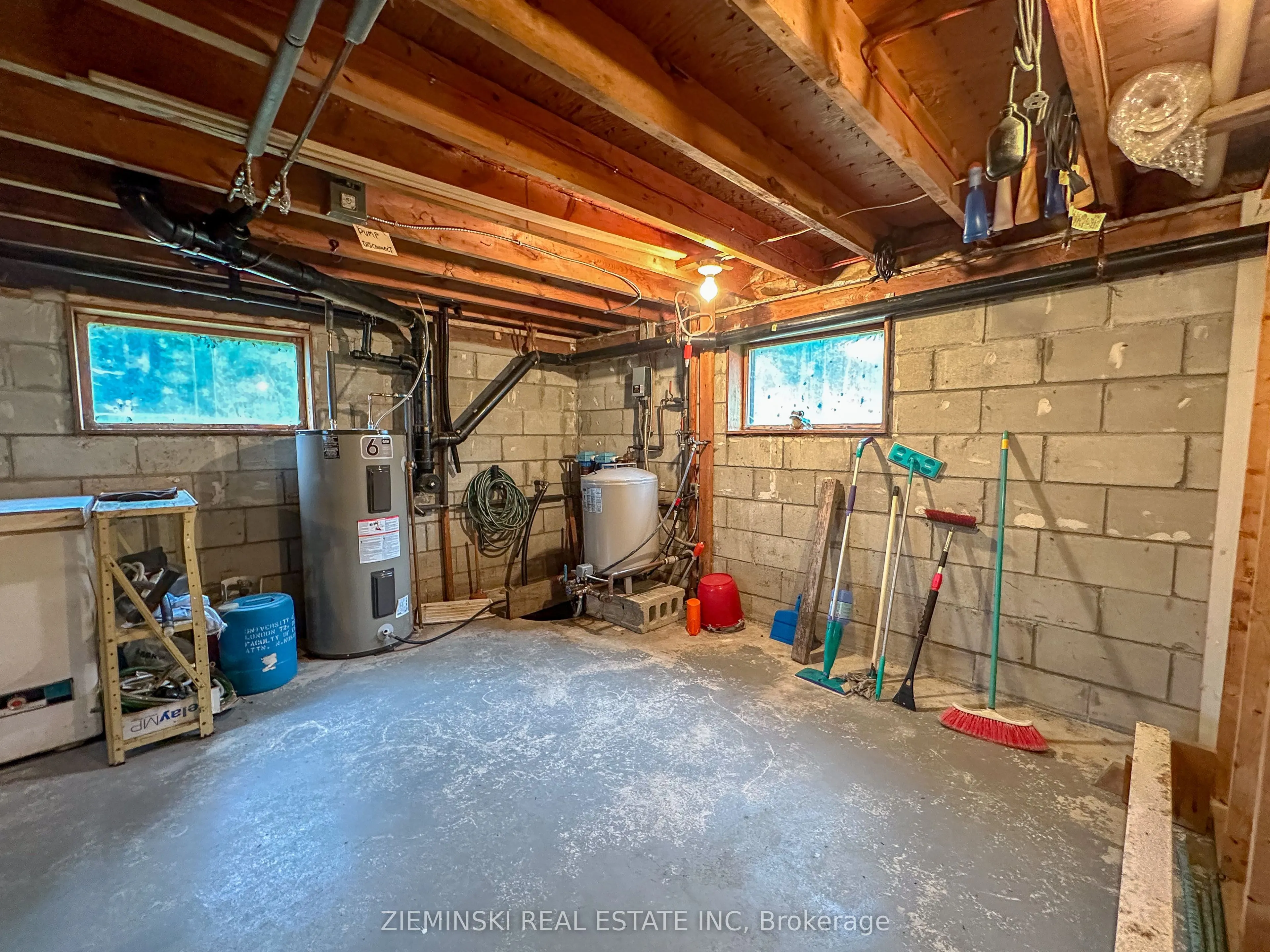 1099 Besaw Road