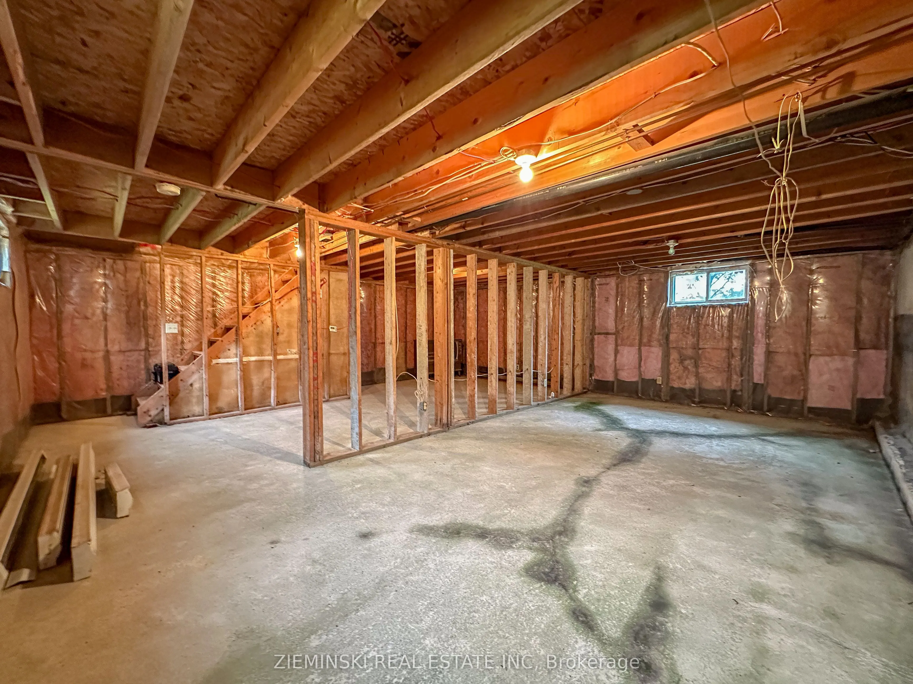 1099 Besaw Road