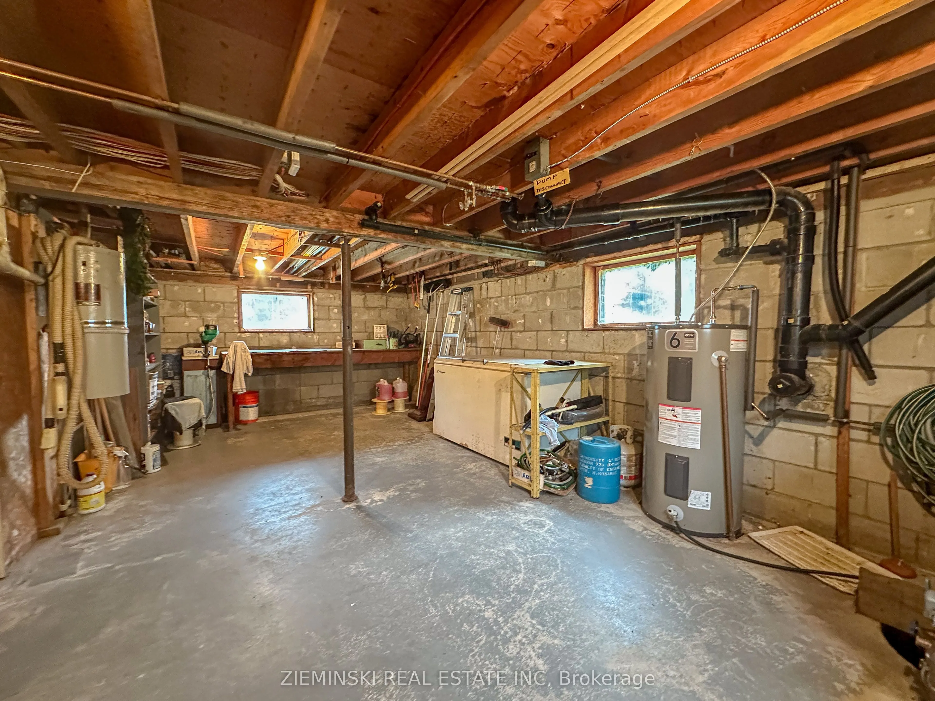 1099 Besaw Road