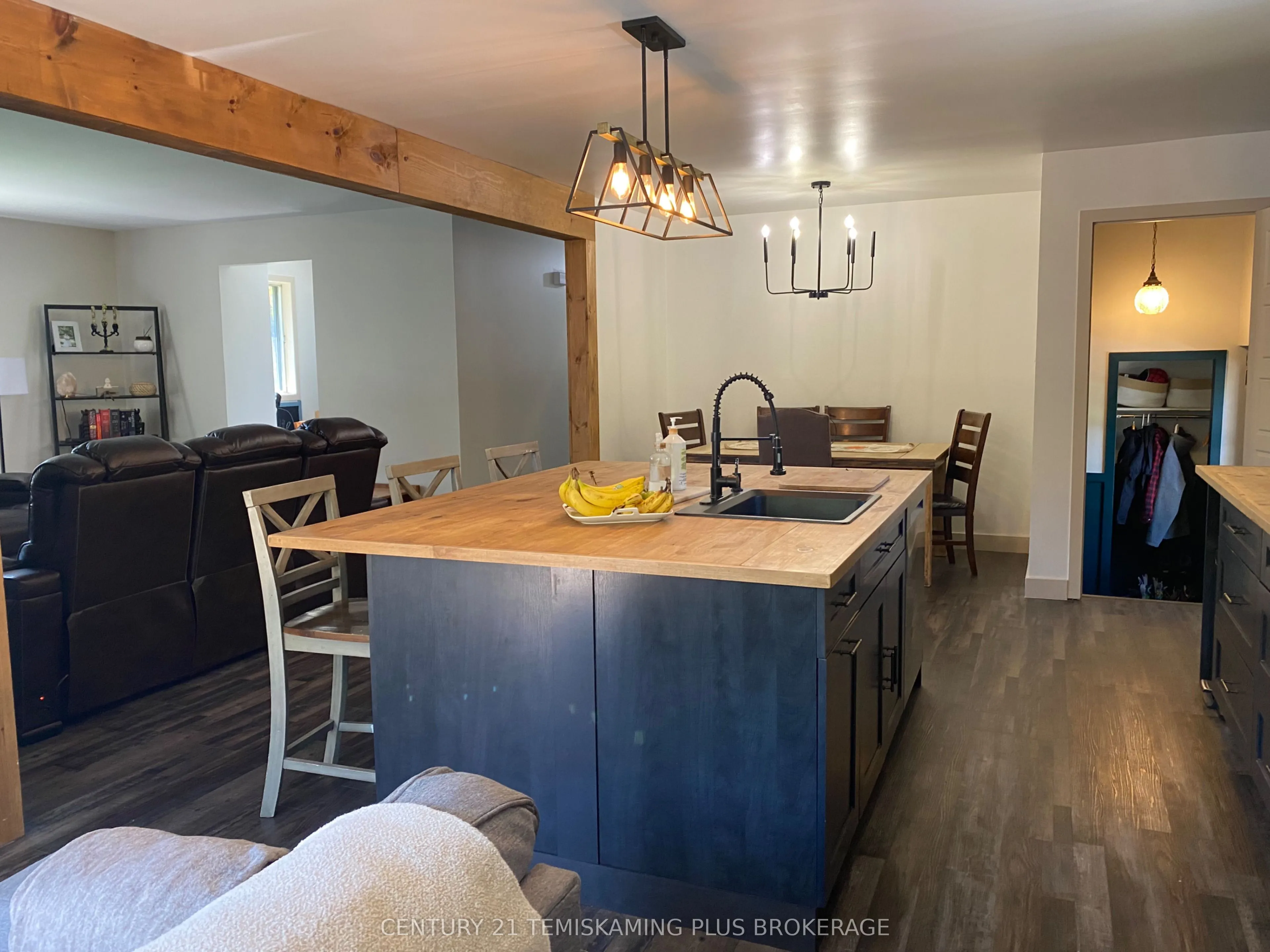 466609 Kerr Lake Road