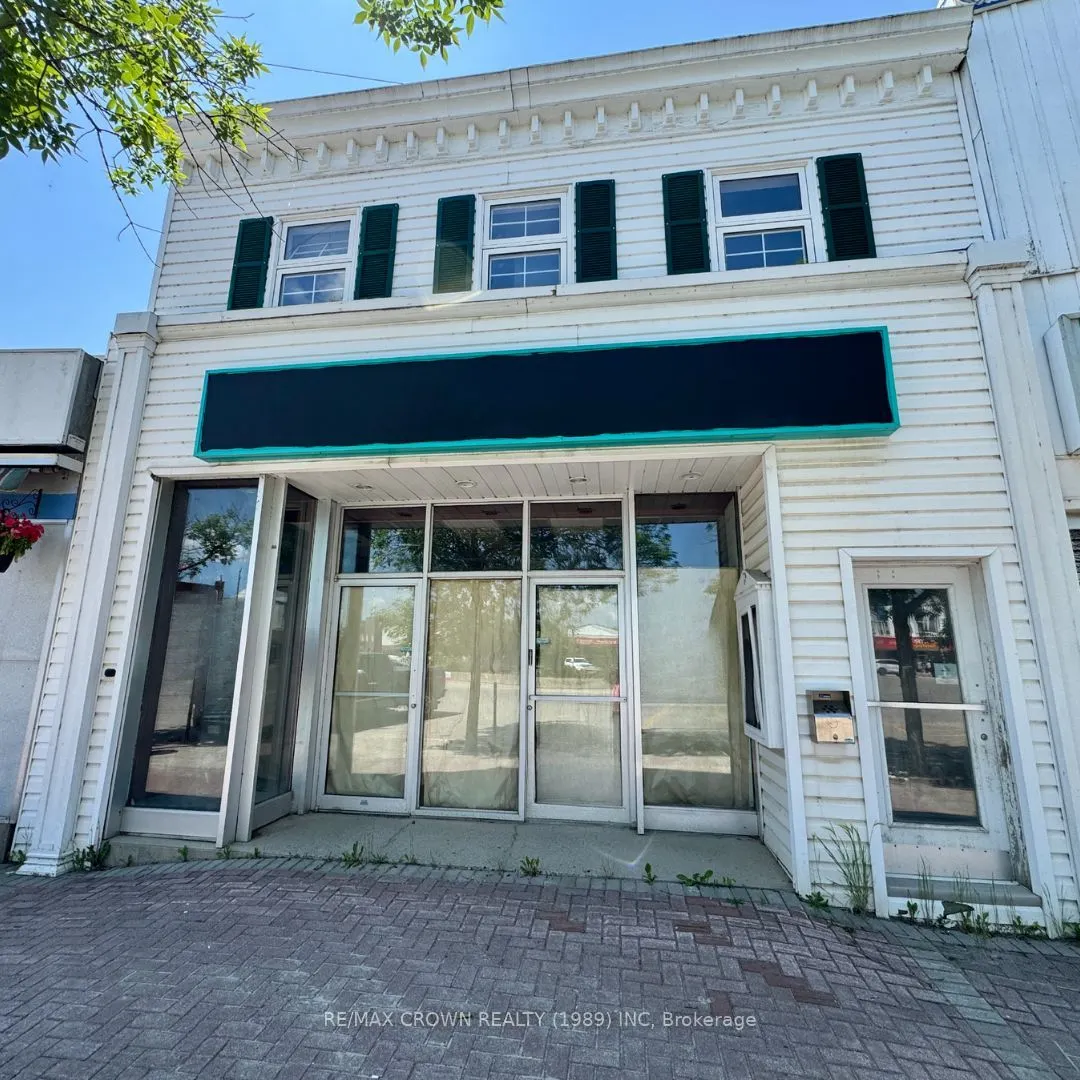 30 Circle Street