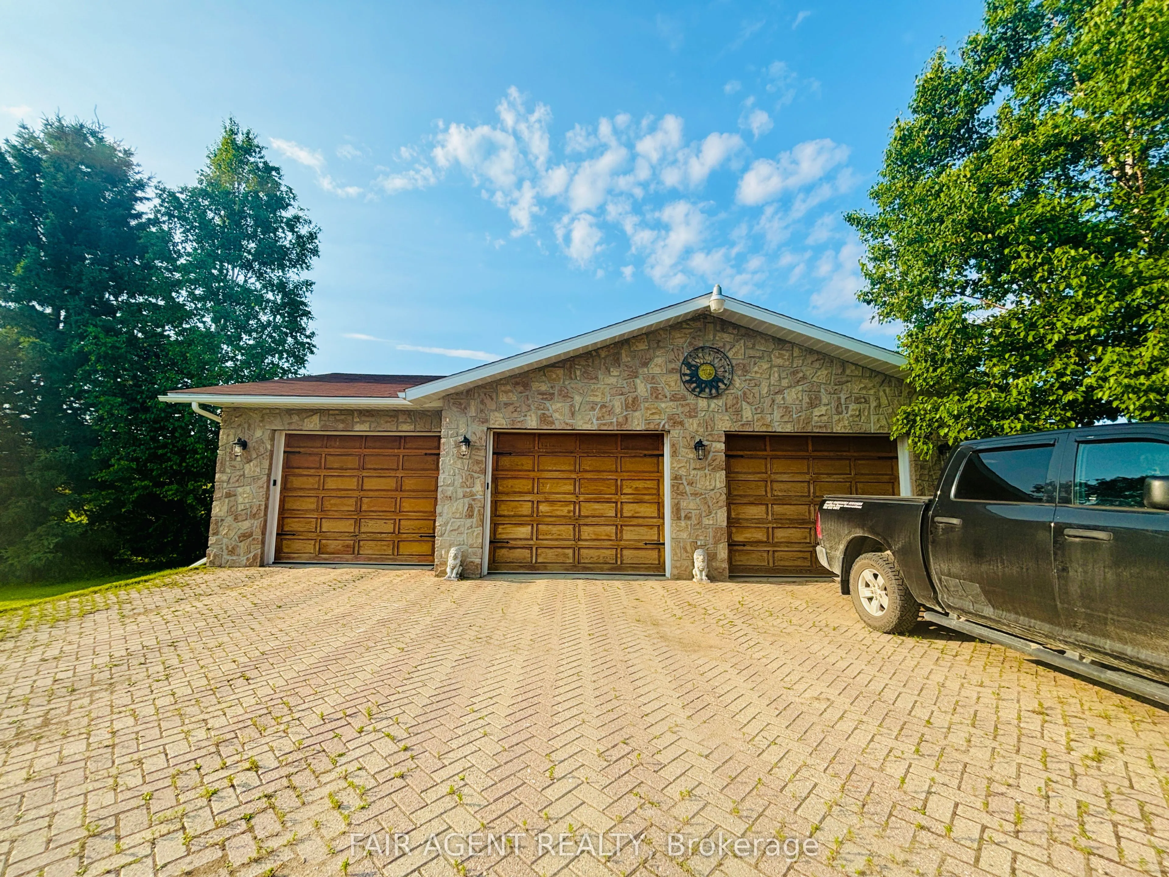 79 STE MARIE Road