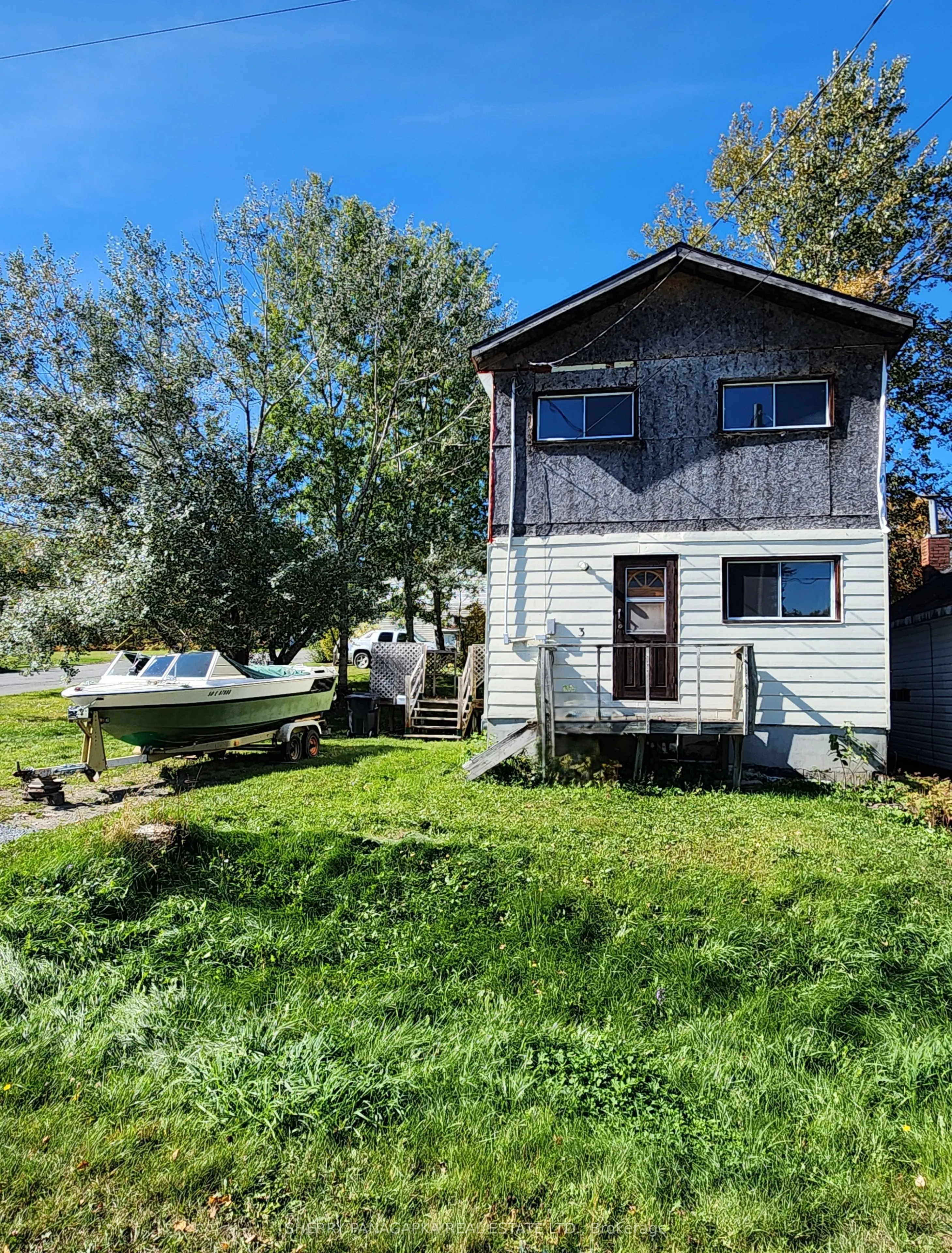 3 Brown Avenue