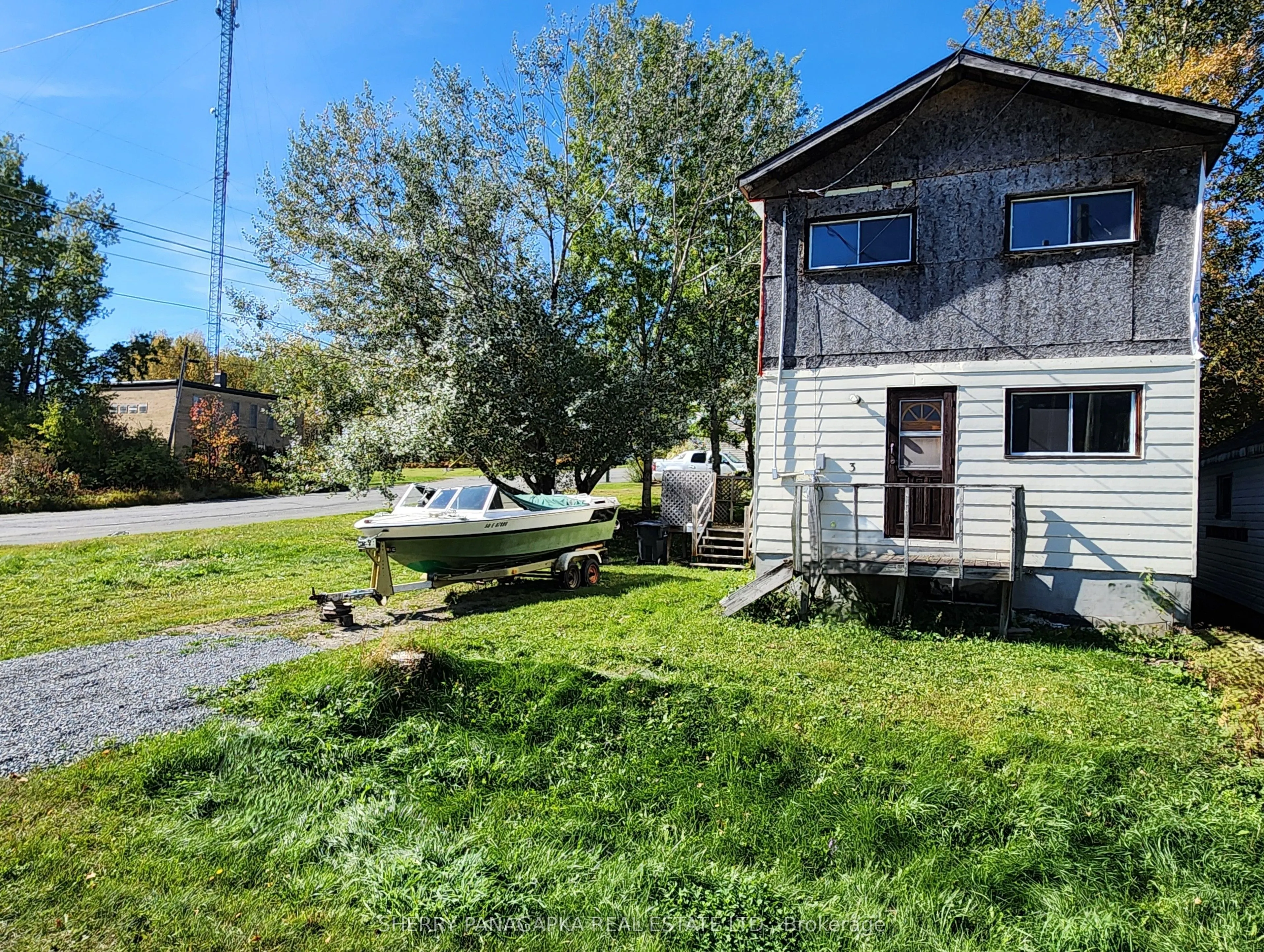 3 Brown Avenue