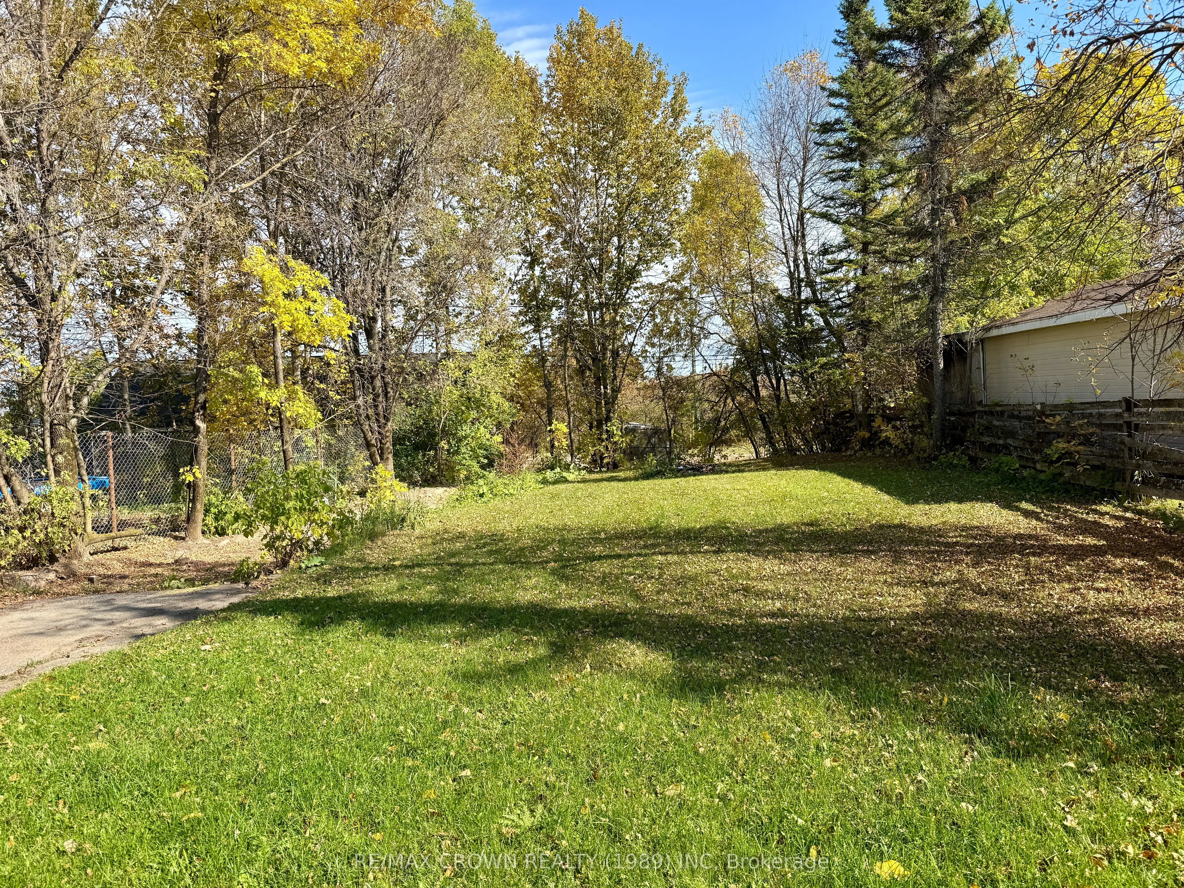 94 Byng Avenue