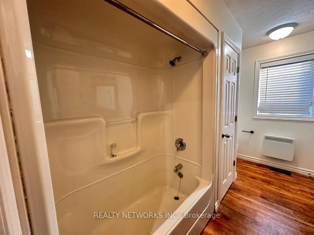 127 Jv Bonhomme Boulevard