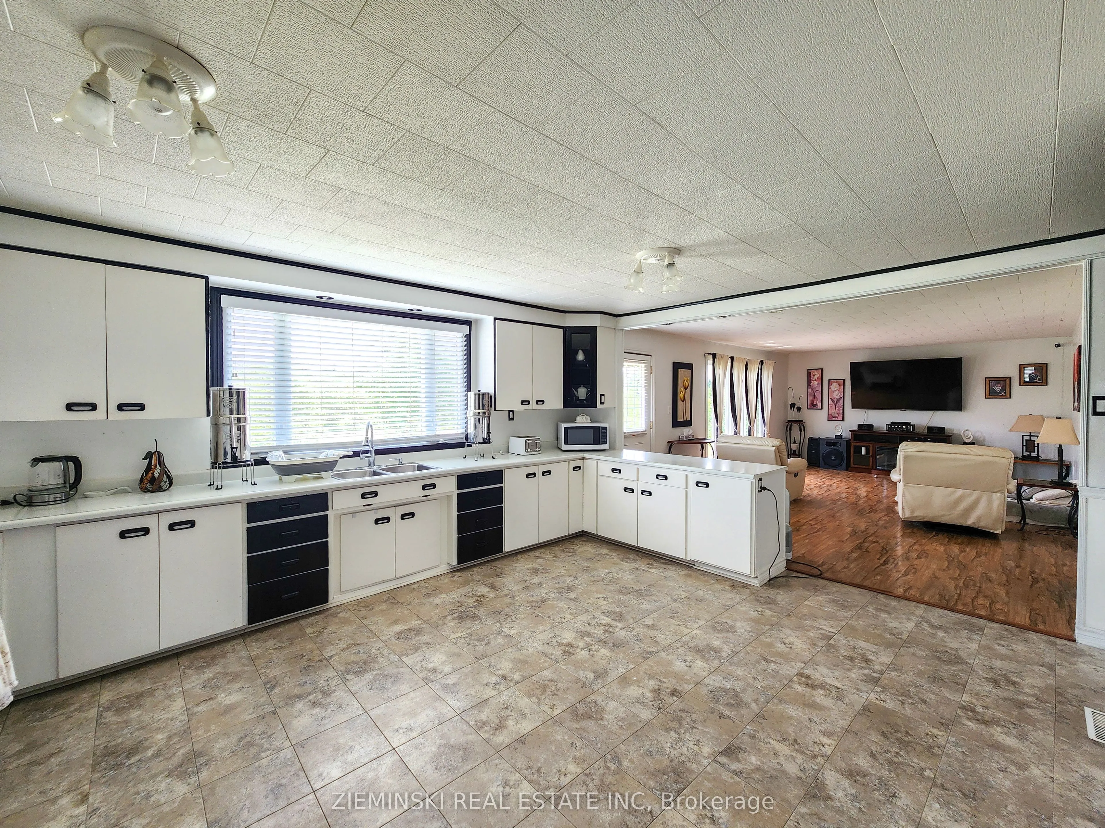 545 Silver Queen Lake Road