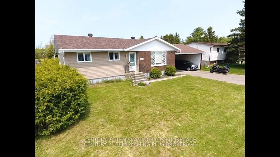 327 Crystal Crescent