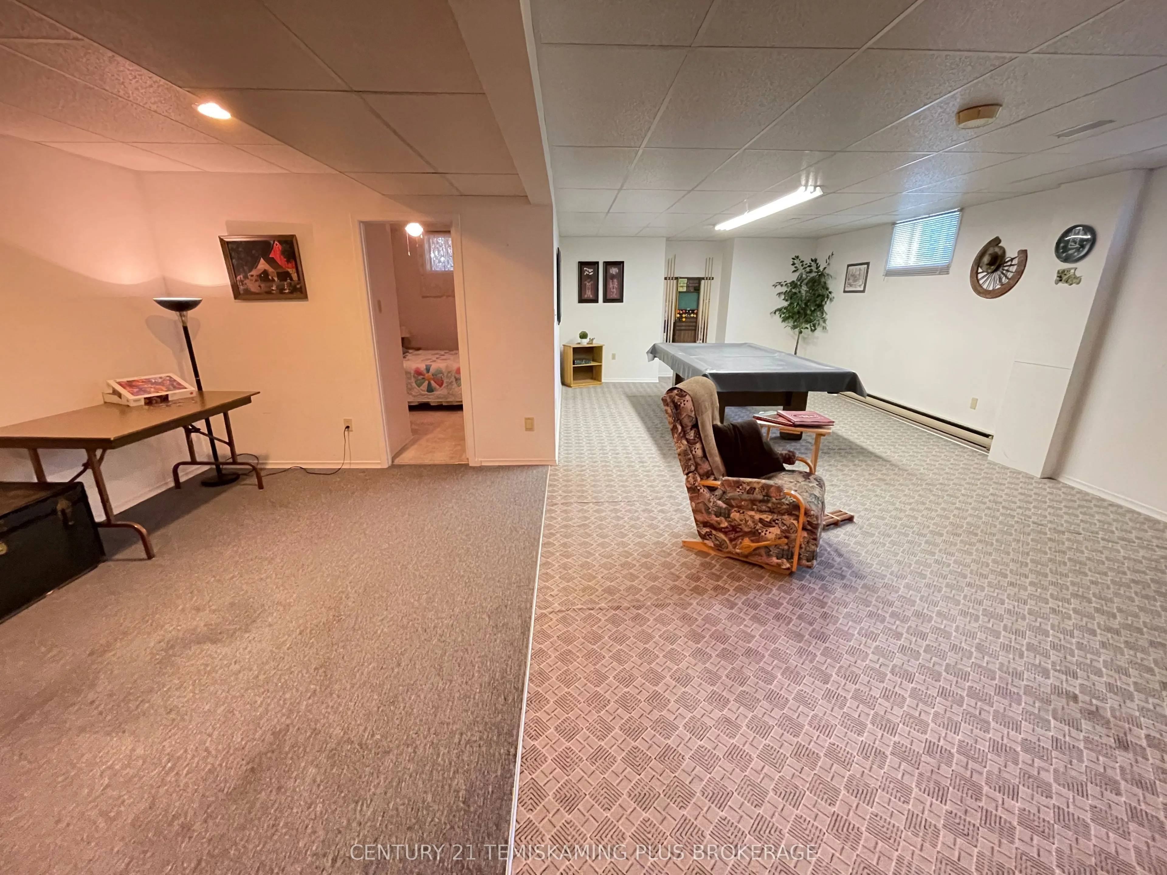 327 Crystal Crescent
