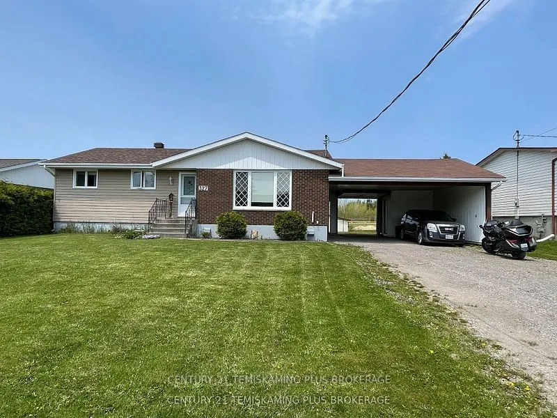 327 Crystal Crescent