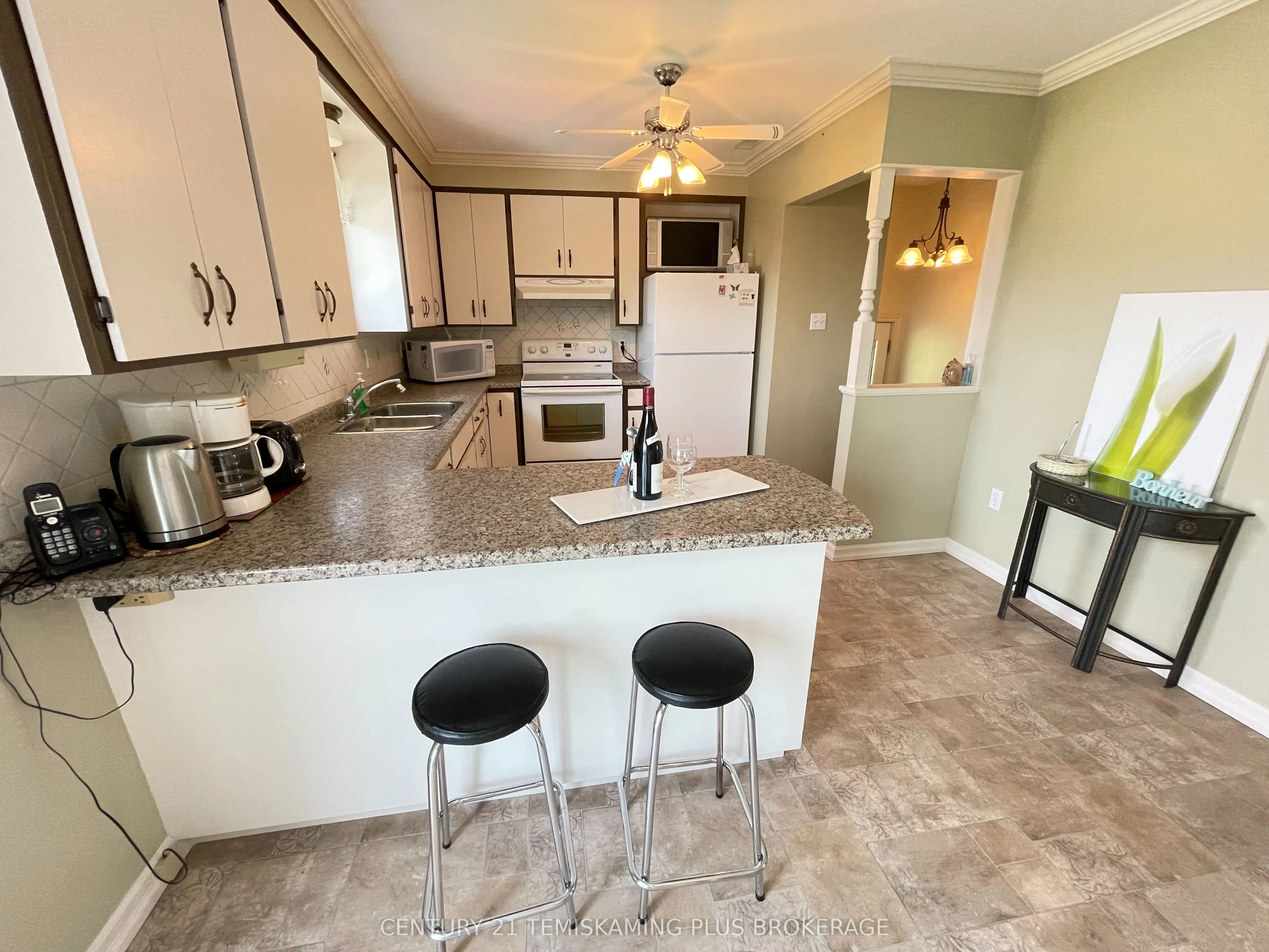 327 Crystal Crescent