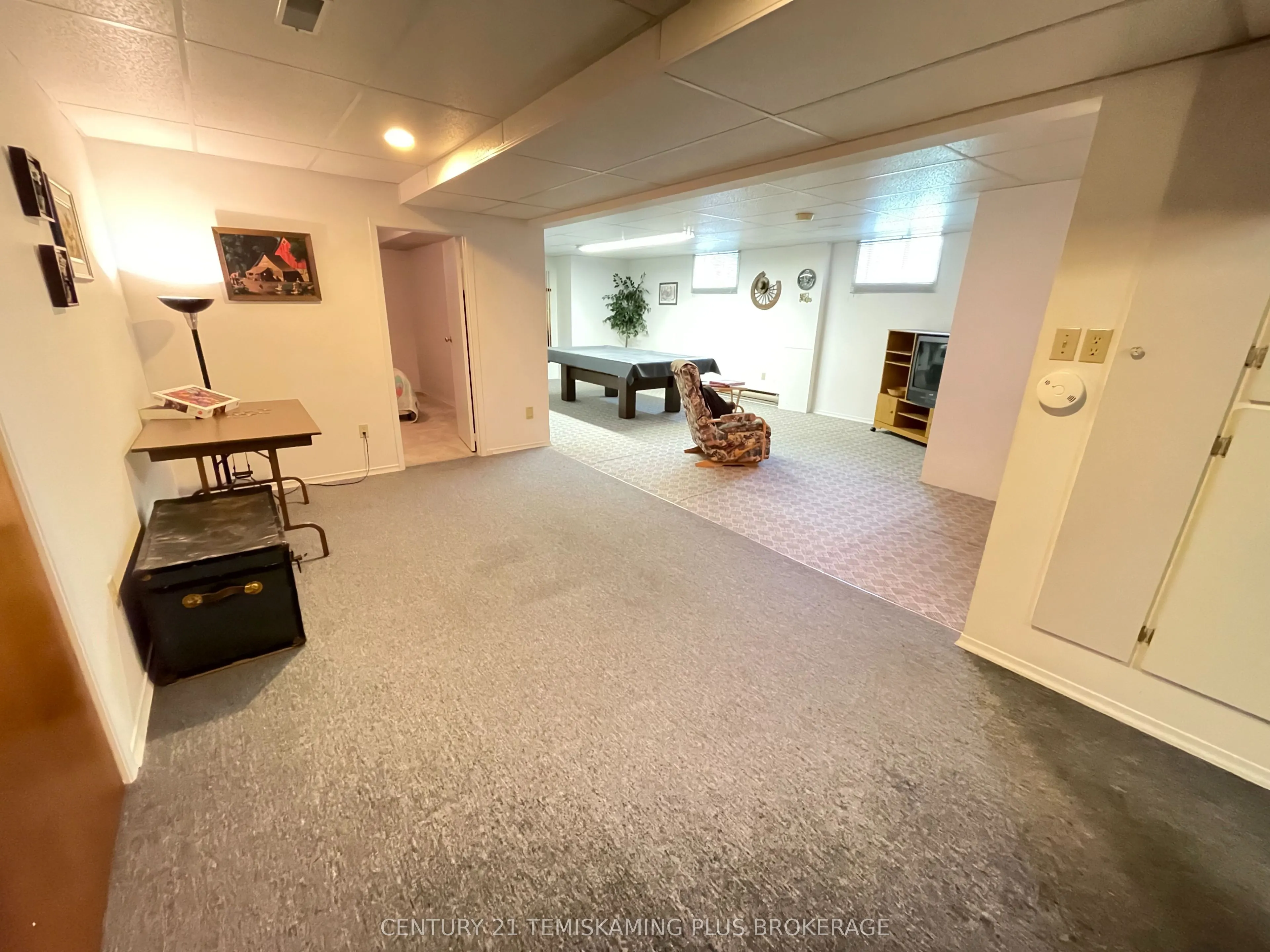 327 Crystal Crescent