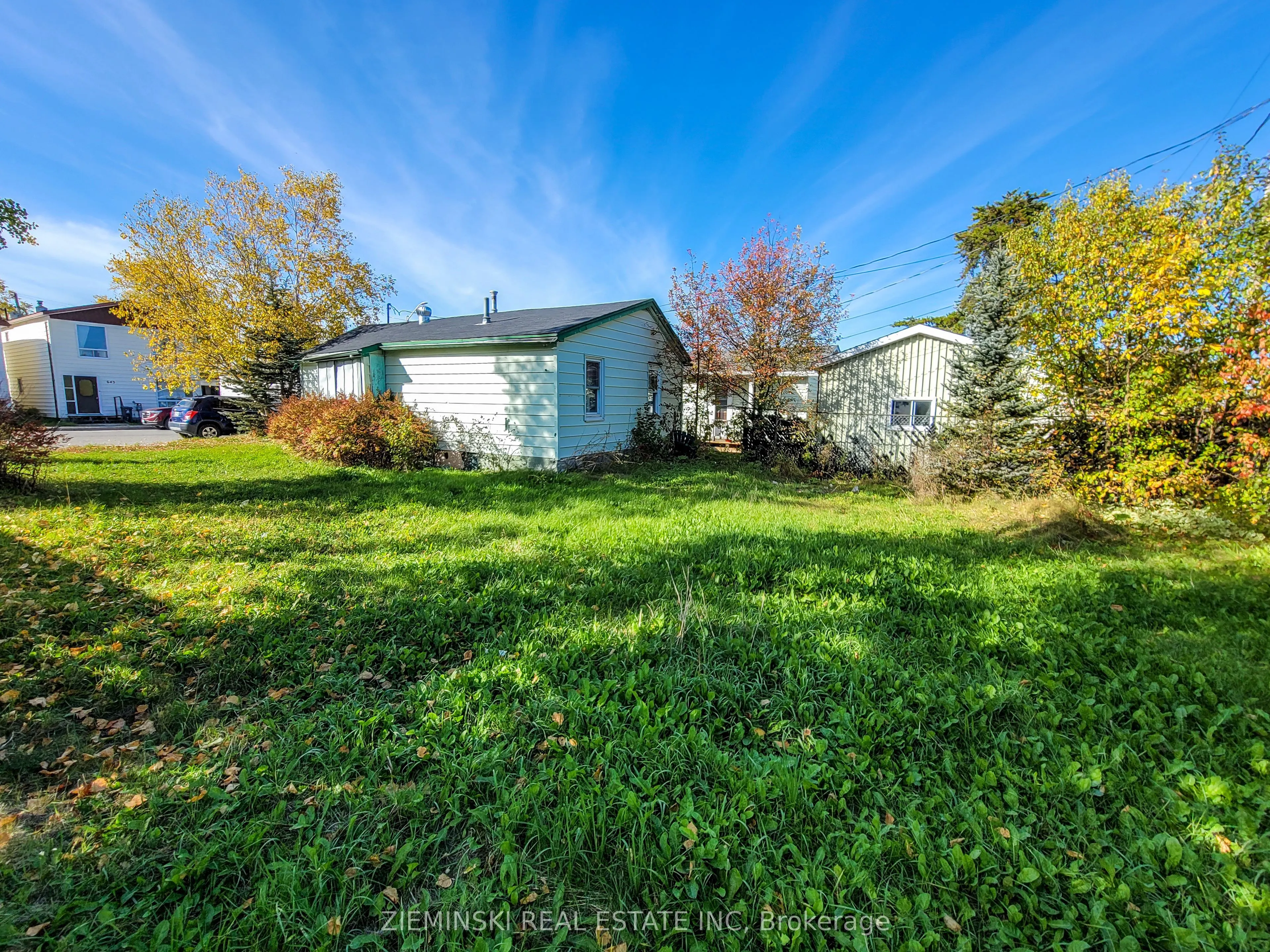638 Cedar Avenue