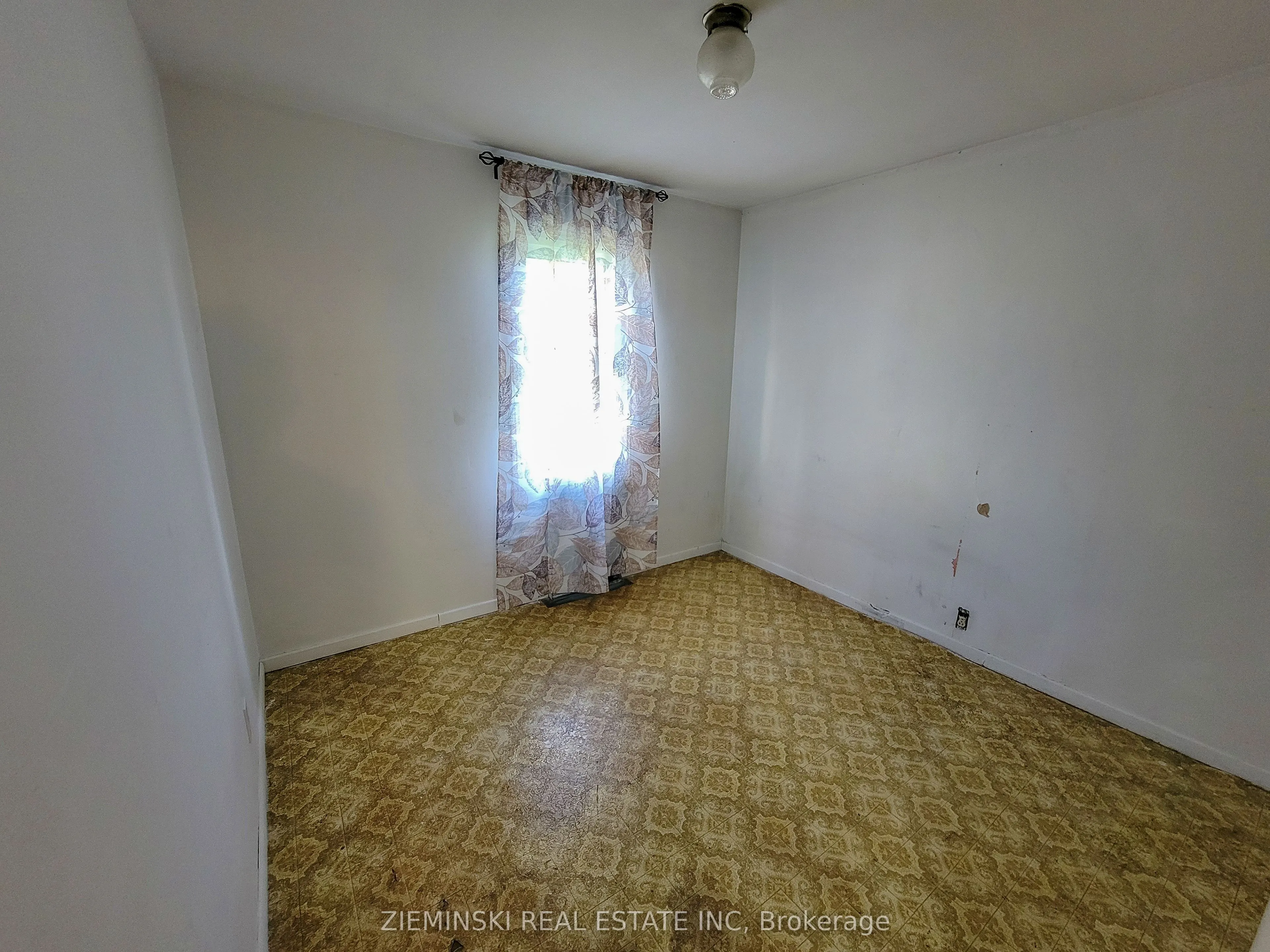 638 Cedar Avenue