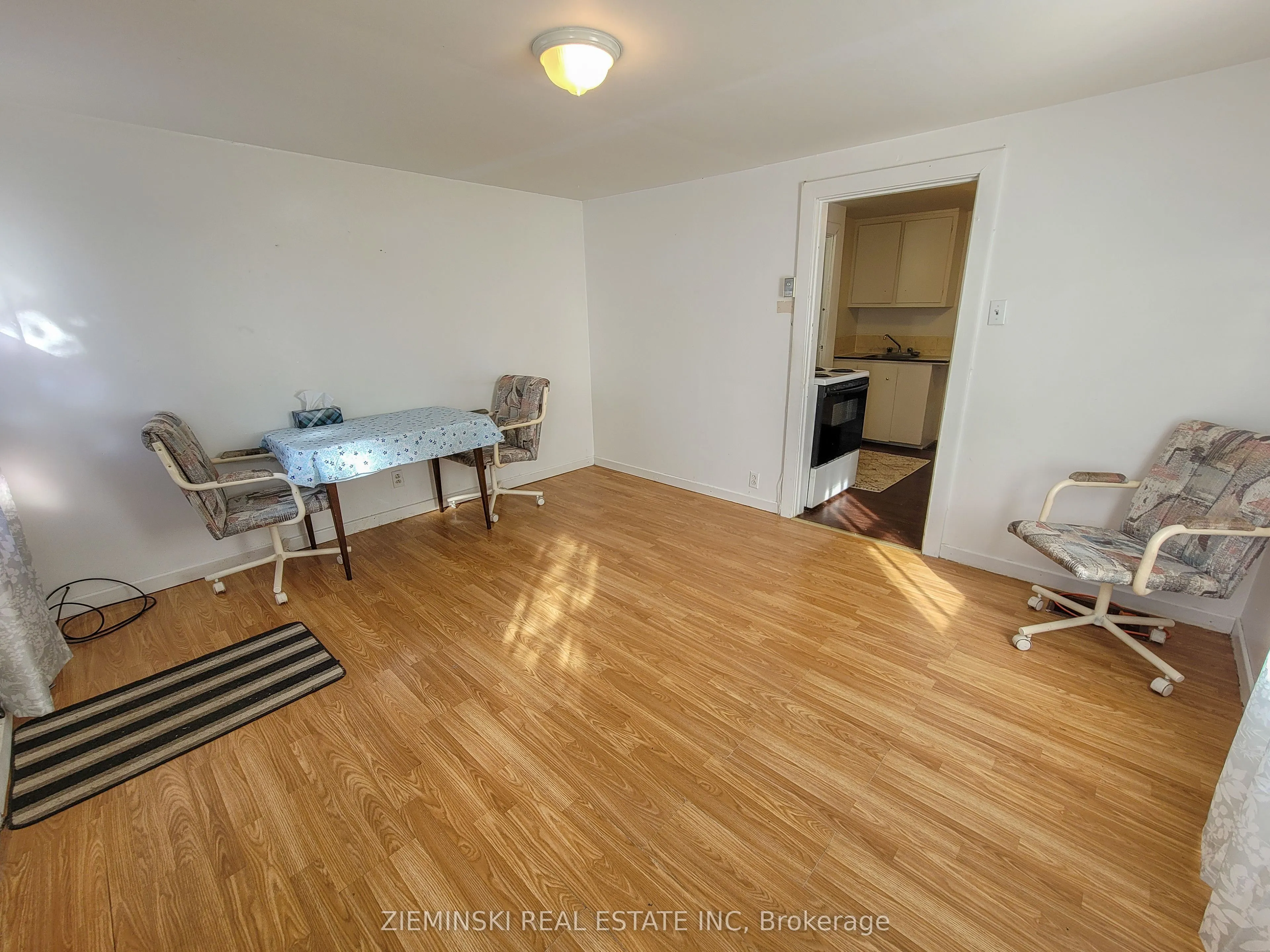 638 Cedar Avenue