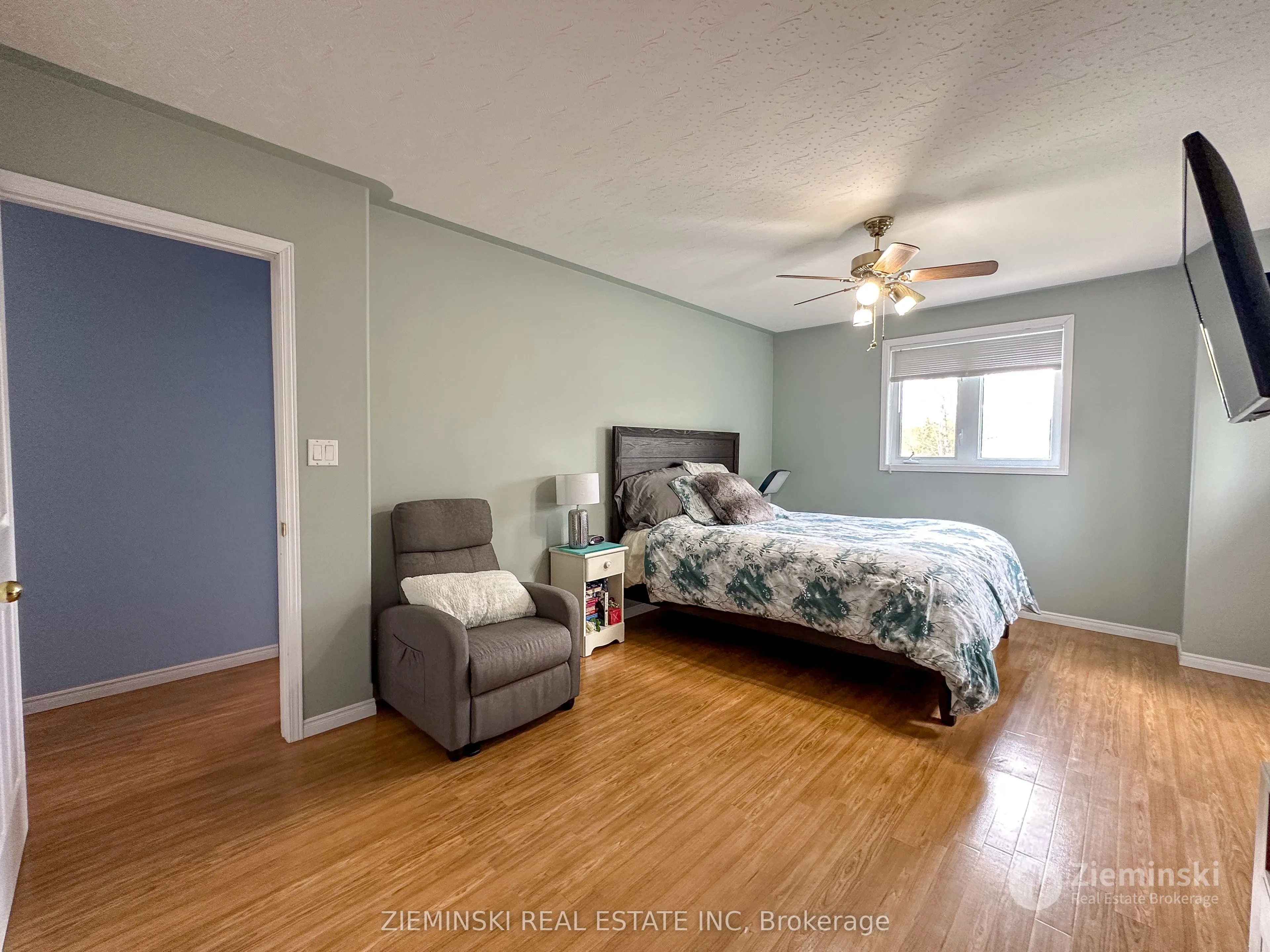 167 & 169 Nellie Lake Road E
