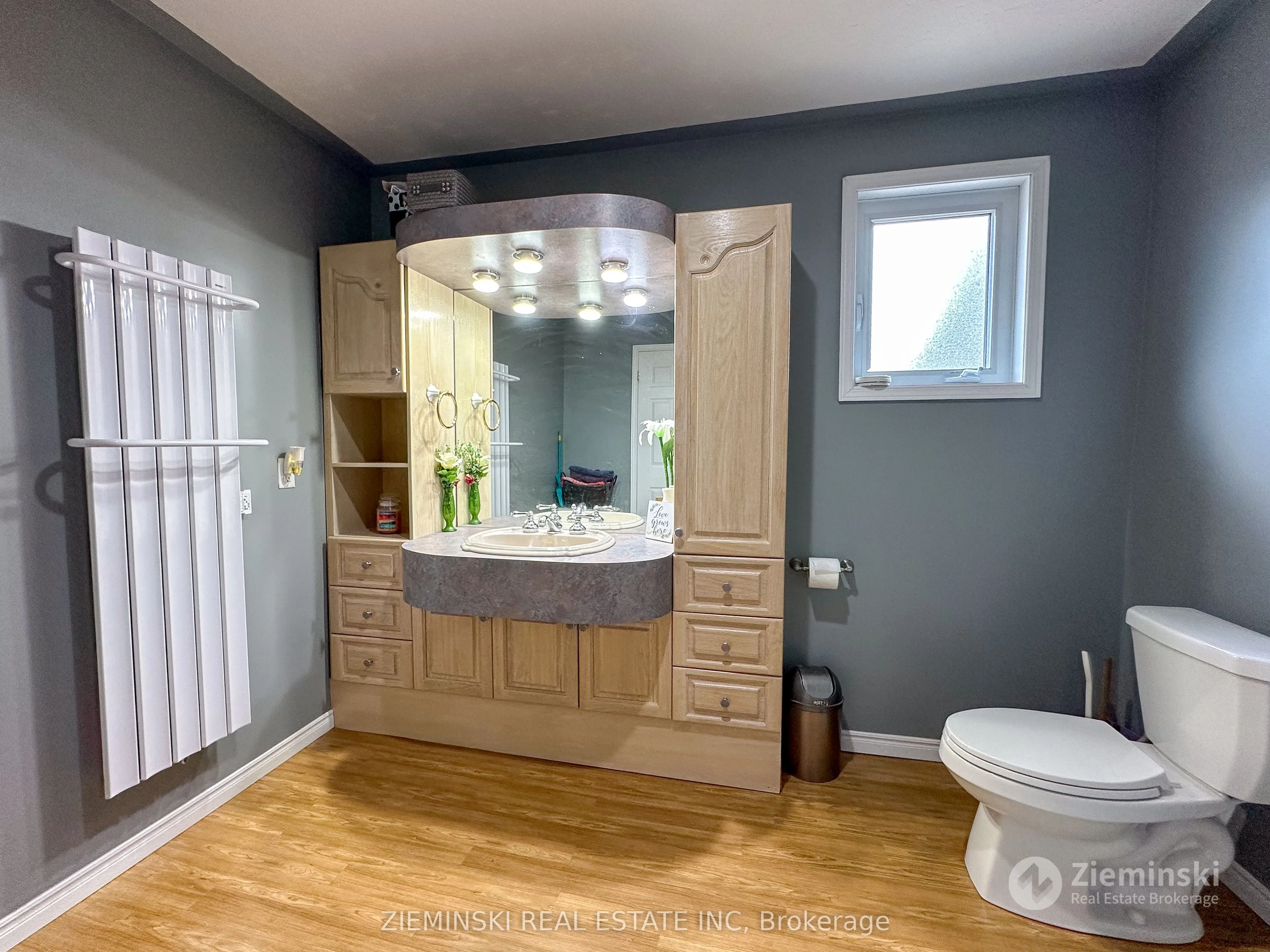 167 & 169 Nellie Lake Road E