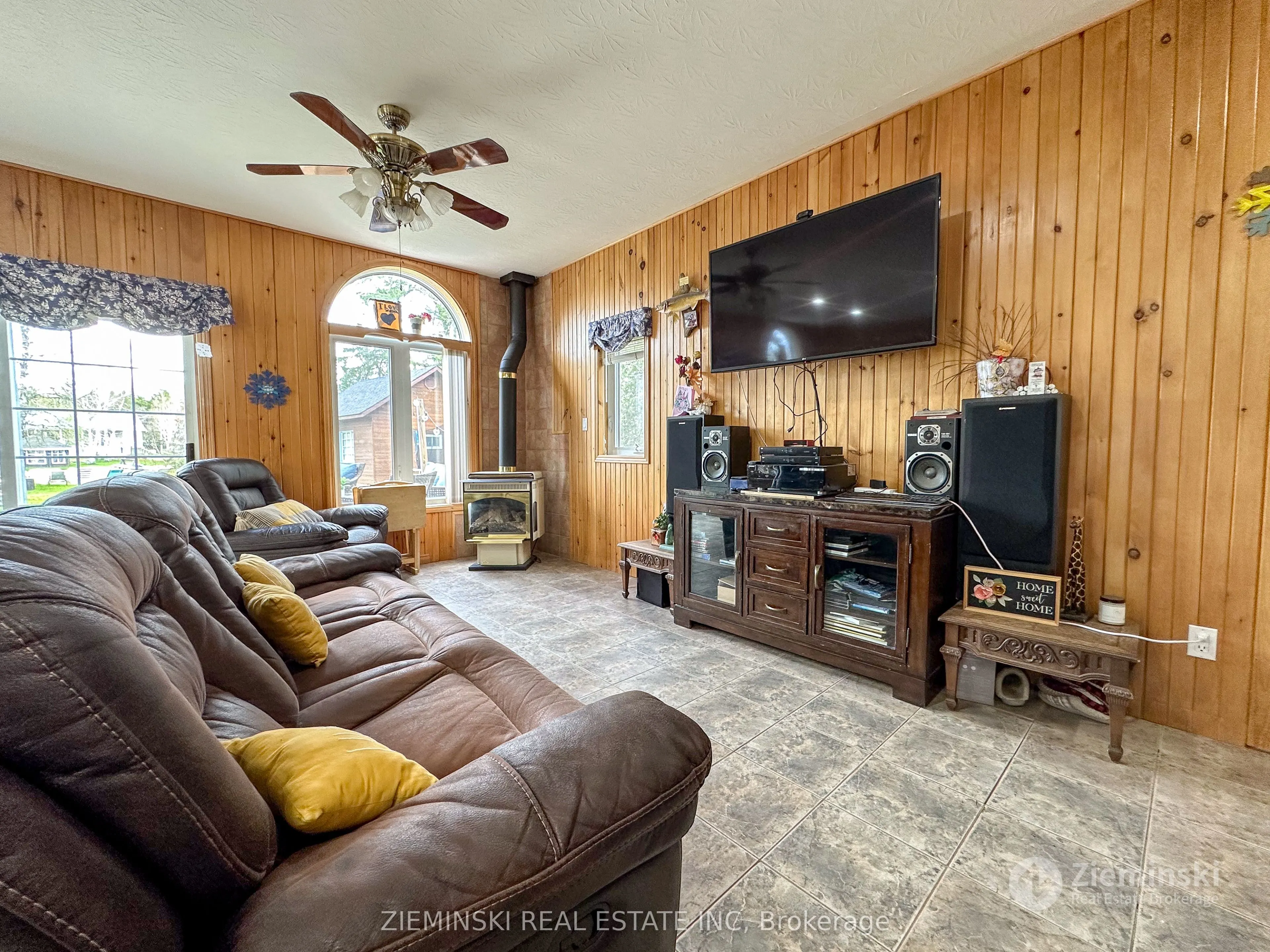167 & 169 Nellie Lake Road E