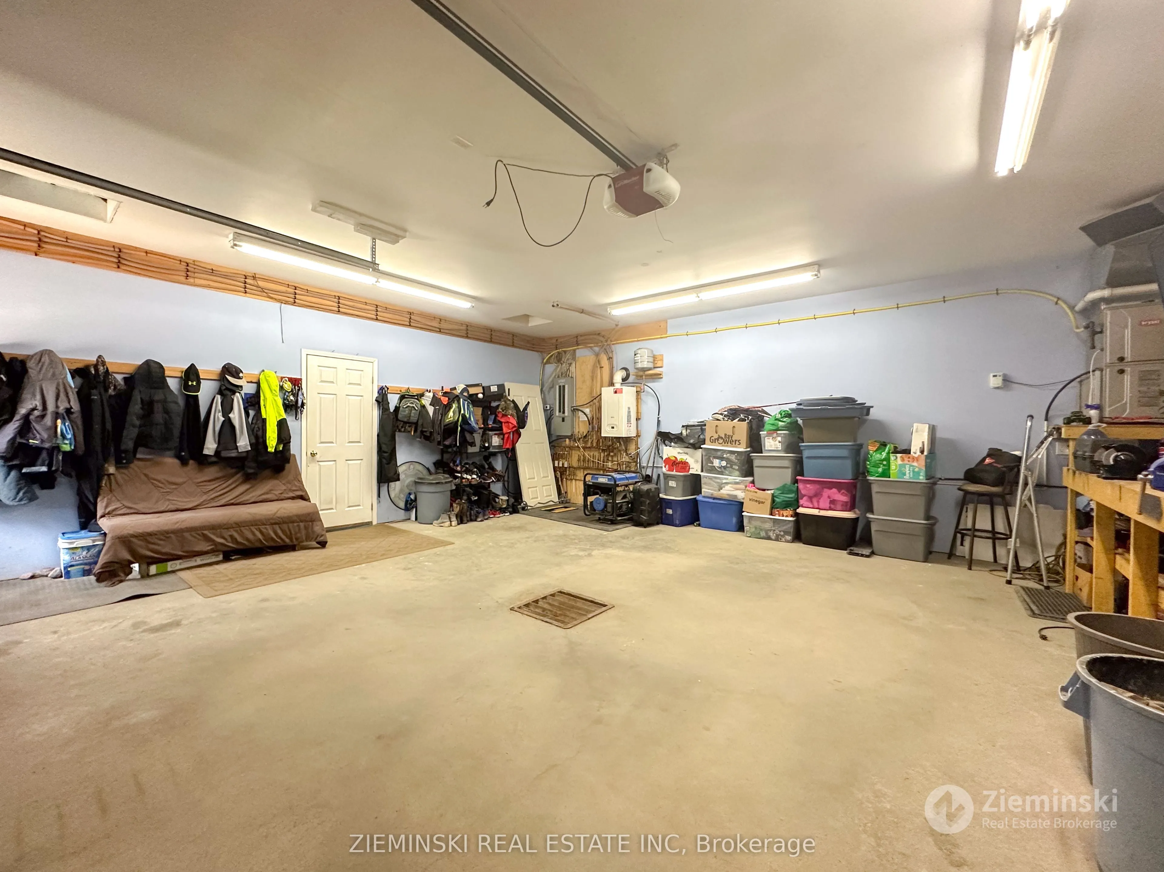 167 & 169 Nellie Lake Road E