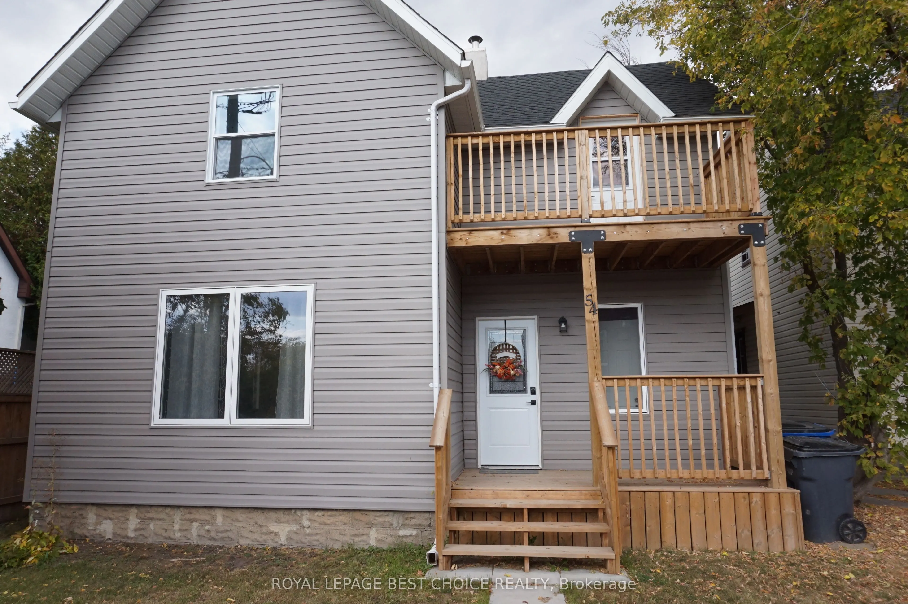54 Lakeshore Road