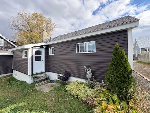 51-53 Kent Avenue