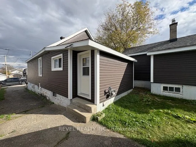 51-53 Kent Avenue